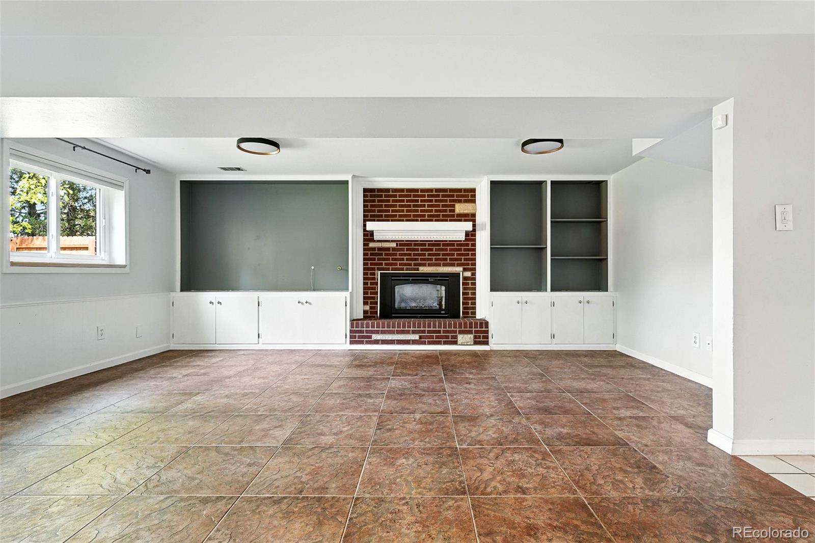 MLS Image #26 for 3608 s newport way,denver, Colorado