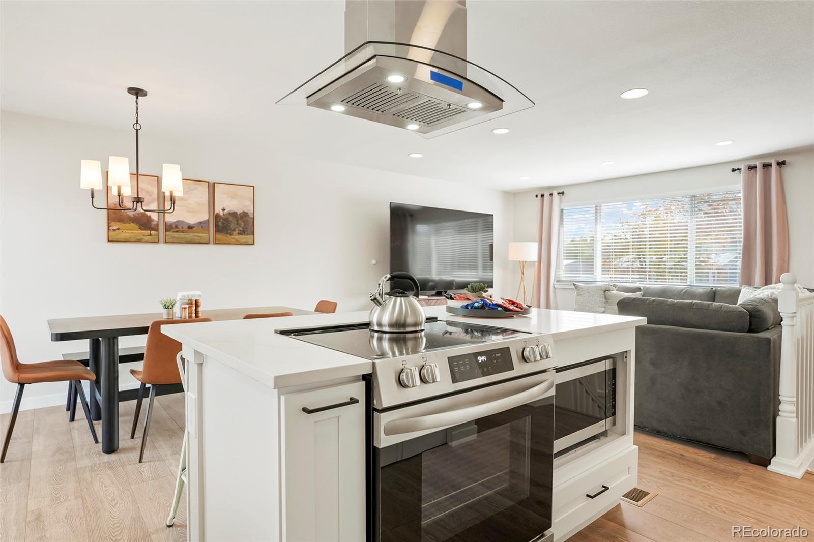 MLS Image #3 for 6163 w 76th avenue,arvada, Colorado
