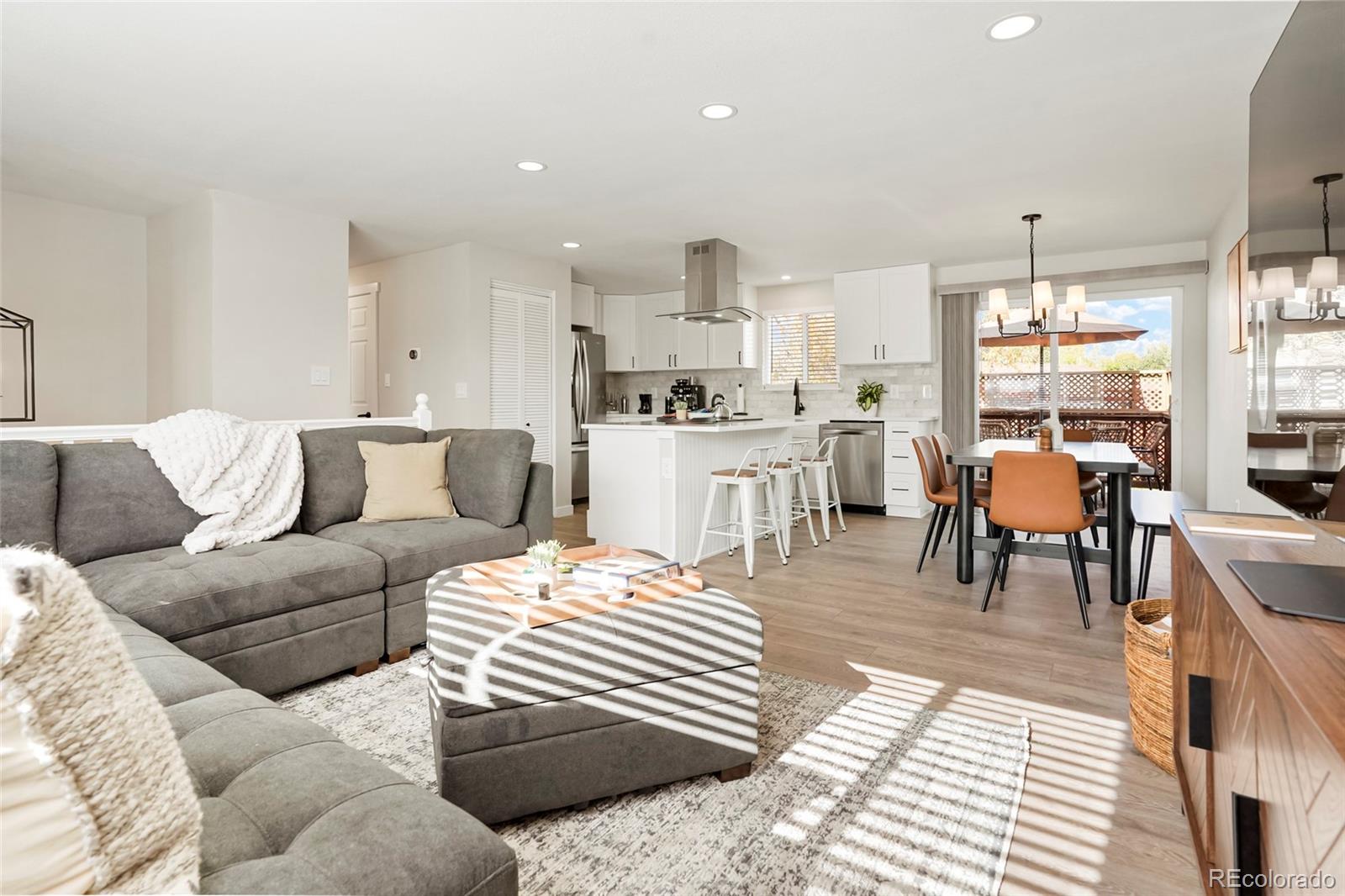 MLS Image #7 for 6163 w 76th avenue,arvada, Colorado