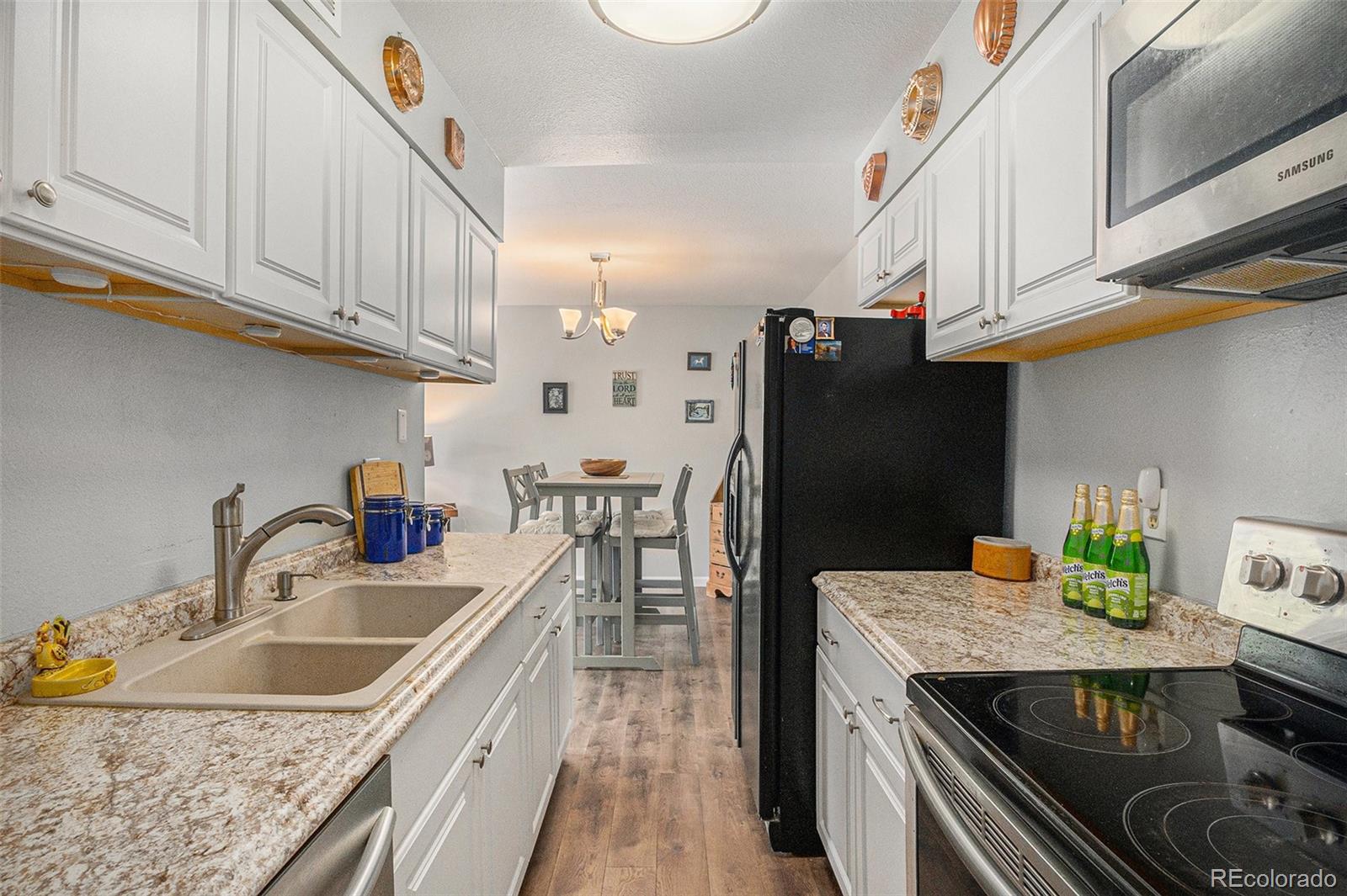 MLS Image #7 for 140 e highline circle,centennial, Colorado
