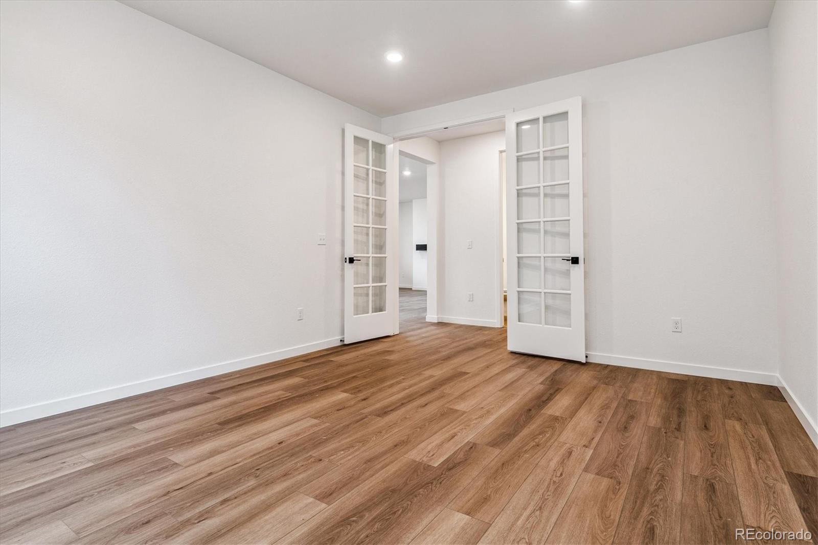 MLS Image #15 for 24950 e 42nd avenue,aurora, Colorado