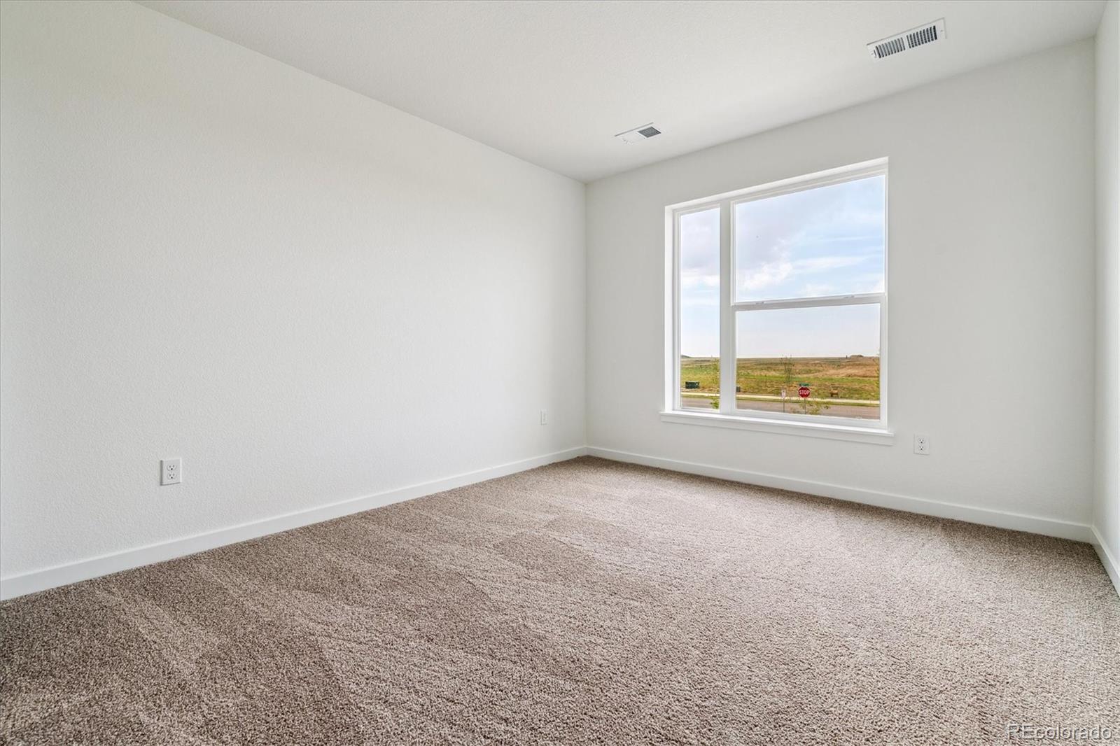 MLS Image #23 for 24950 e 42nd avenue,aurora, Colorado