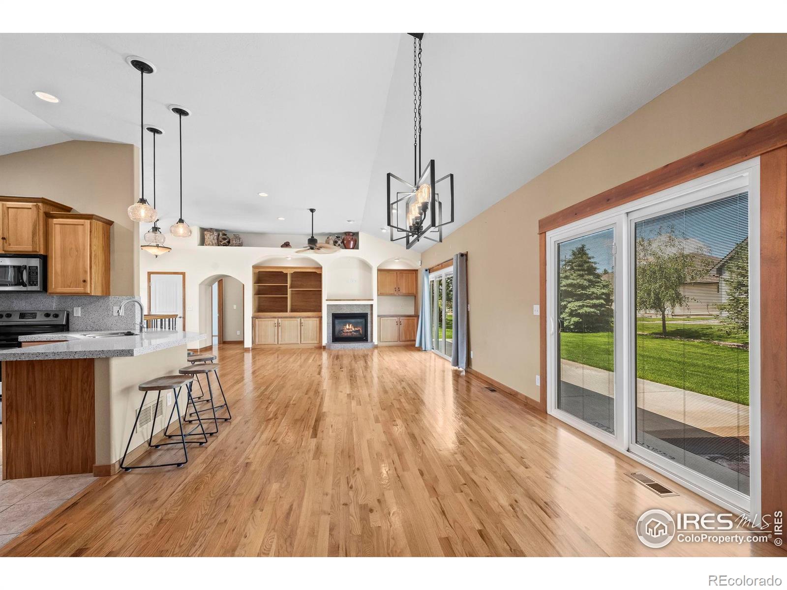 MLS Image #10 for 29  pioneer place,eaton, Colorado
