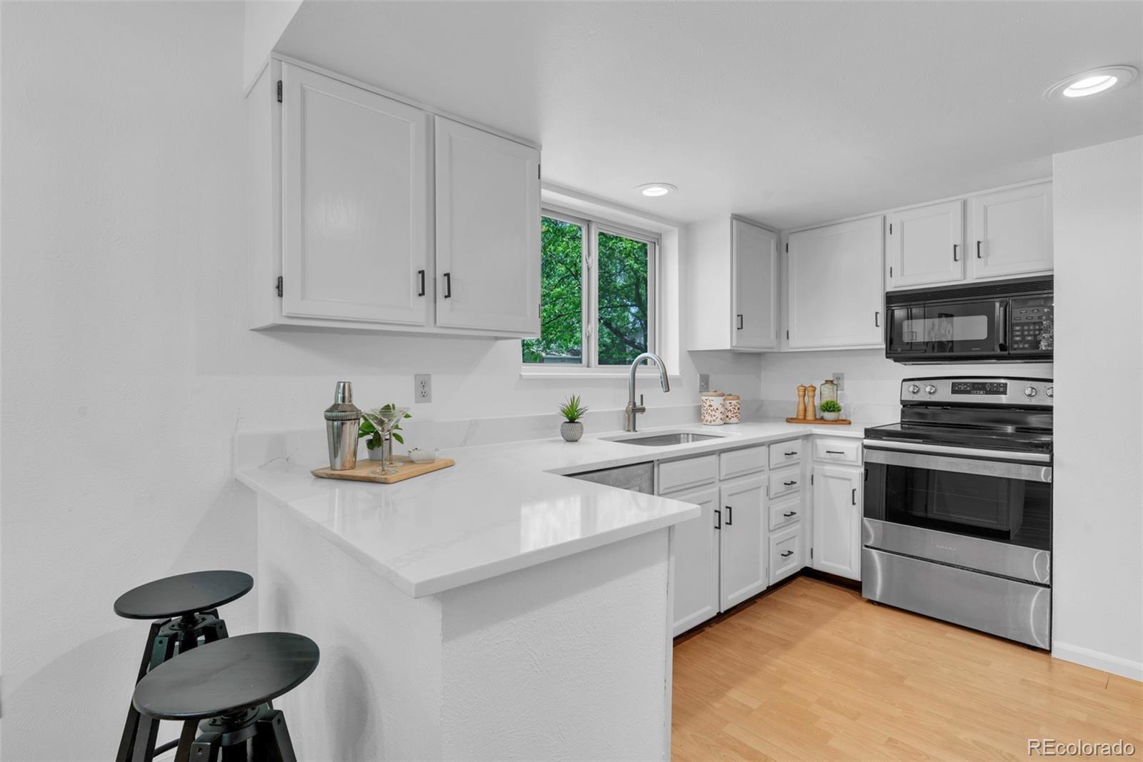 MLS Image #10 for 4248  corriente place,boulder, Colorado