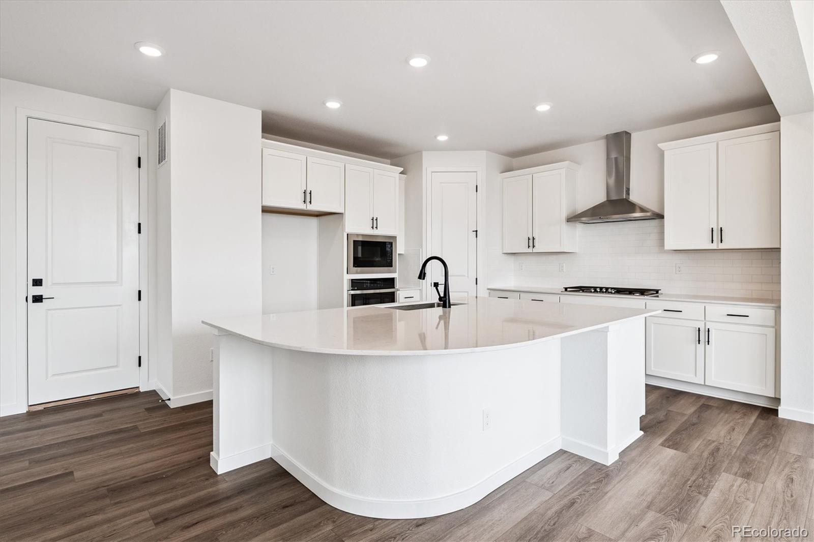 MLS Image #12 for 24990 e 42nd avenue,aurora, Colorado