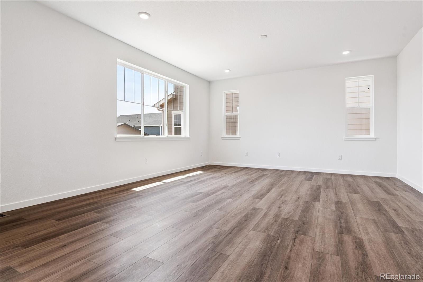 MLS Image #18 for 24990 e 42nd avenue,aurora, Colorado