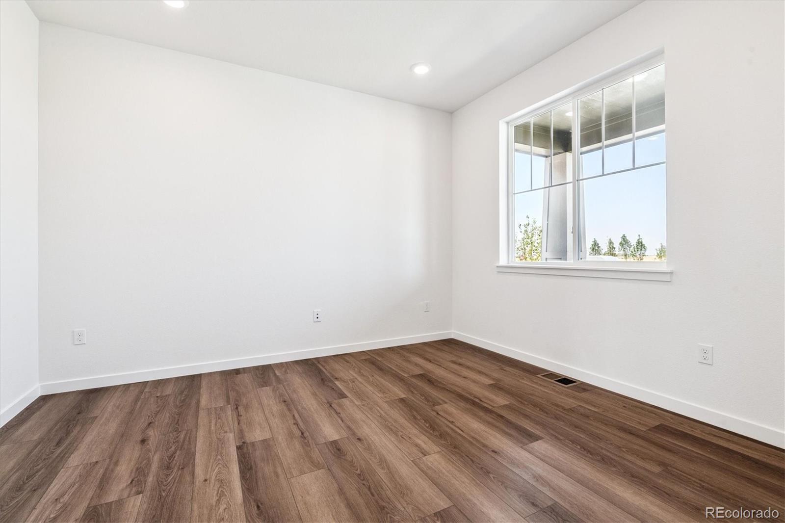 MLS Image #4 for 24990 e 42nd avenue,aurora, Colorado