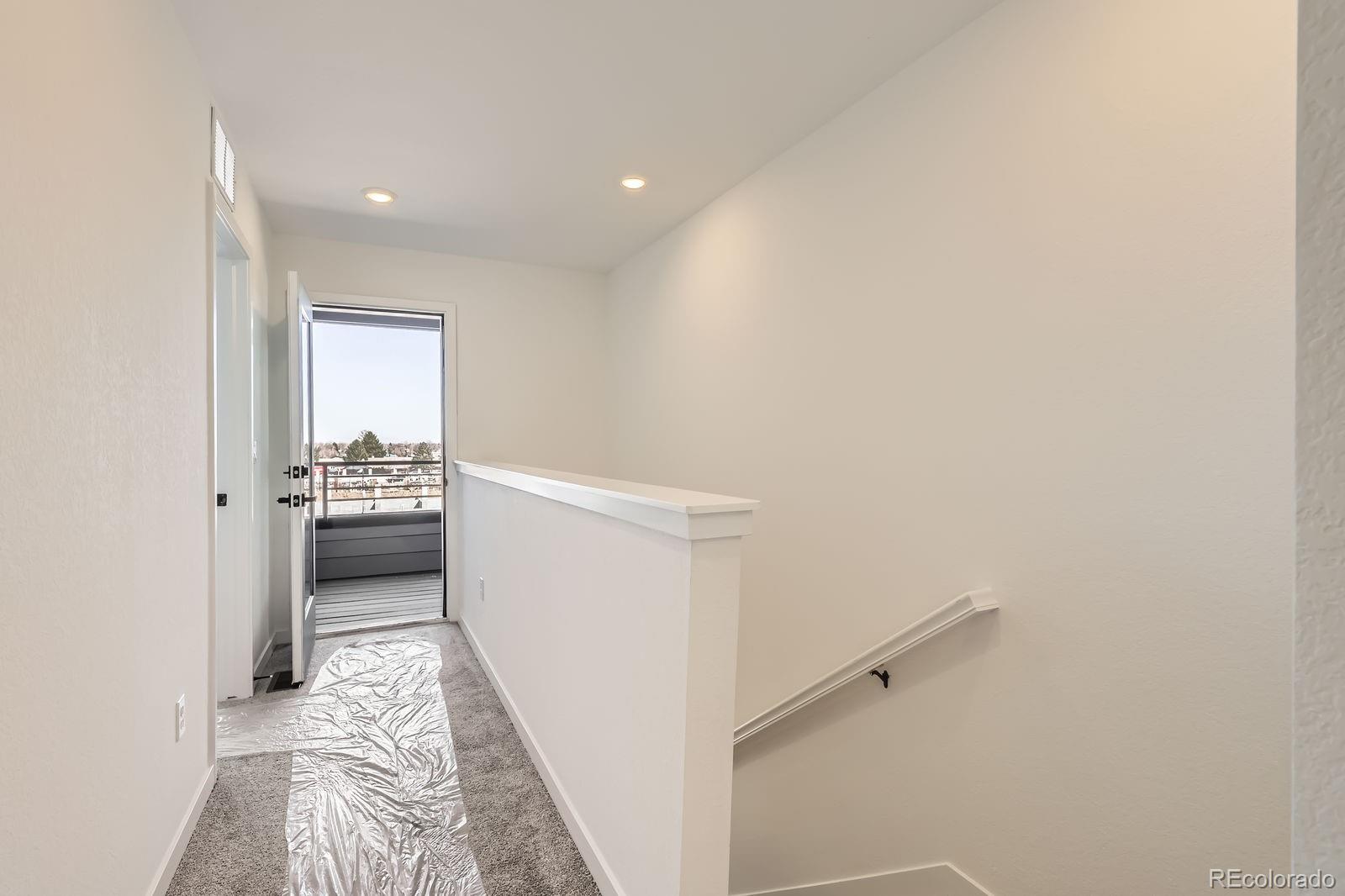 MLS Image #21 for 374 n geneva street,aurora, Colorado