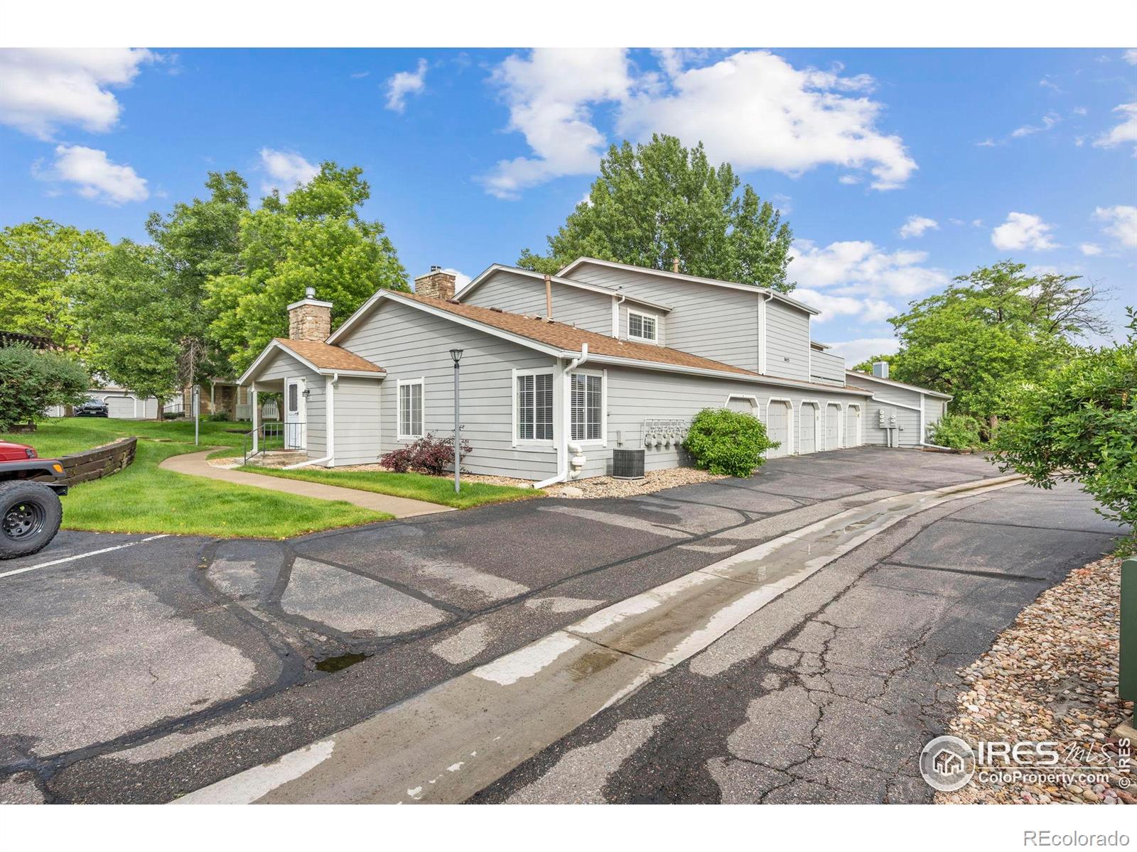MLS Image #33 for 8423  everett way,arvada, Colorado