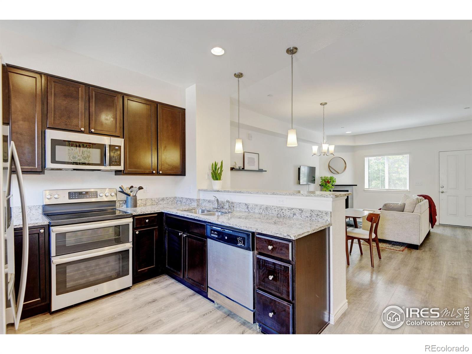 MLS Image #14 for 1240  wren court,longmont, Colorado