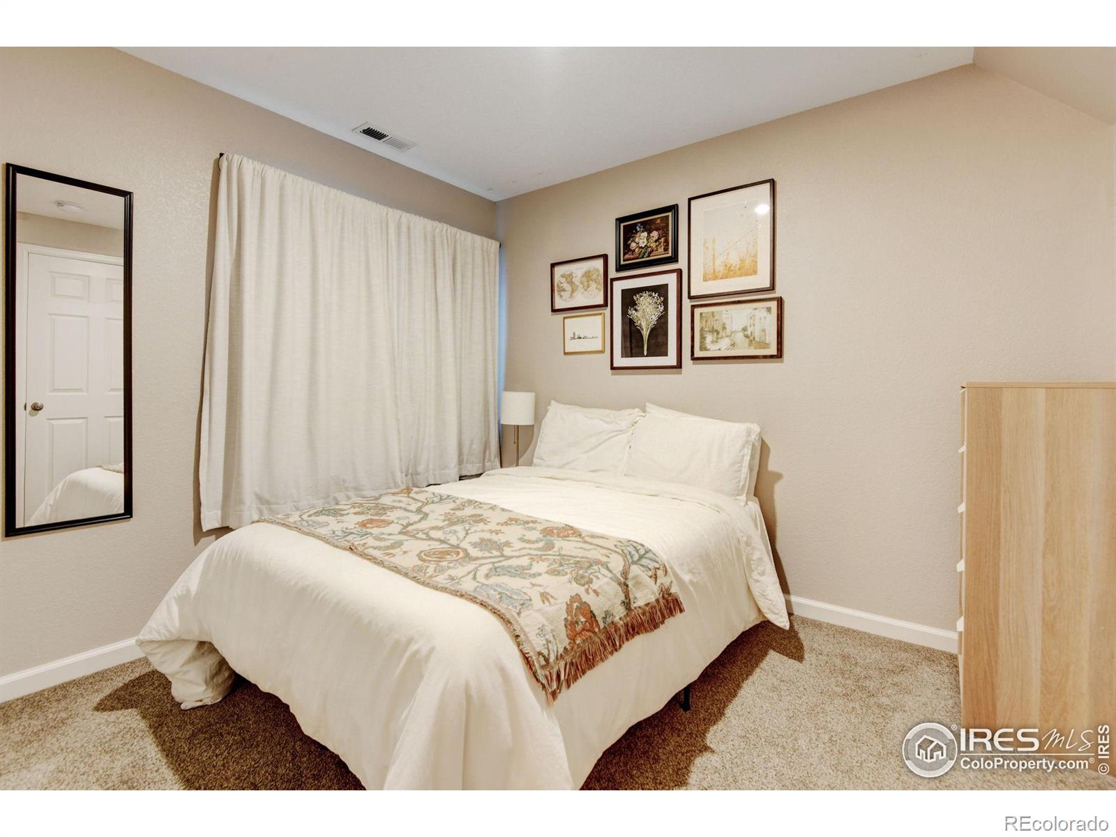 MLS Image #18 for 1240  wren court,longmont, Colorado