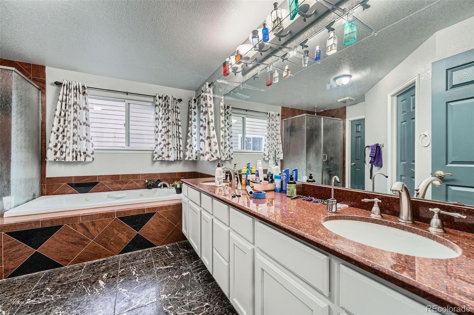 MLS Image #15 for 6526 s killarney court,aurora, Colorado