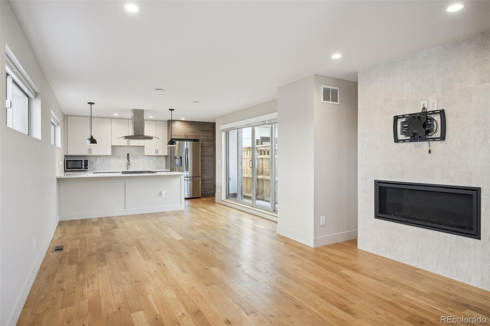 MLS Image #7 for 1386  zenobia street,denver, Colorado