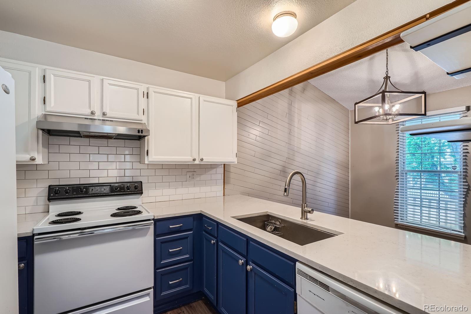 MLS Image #21 for 10441  routt lane,broomfield, Colorado
