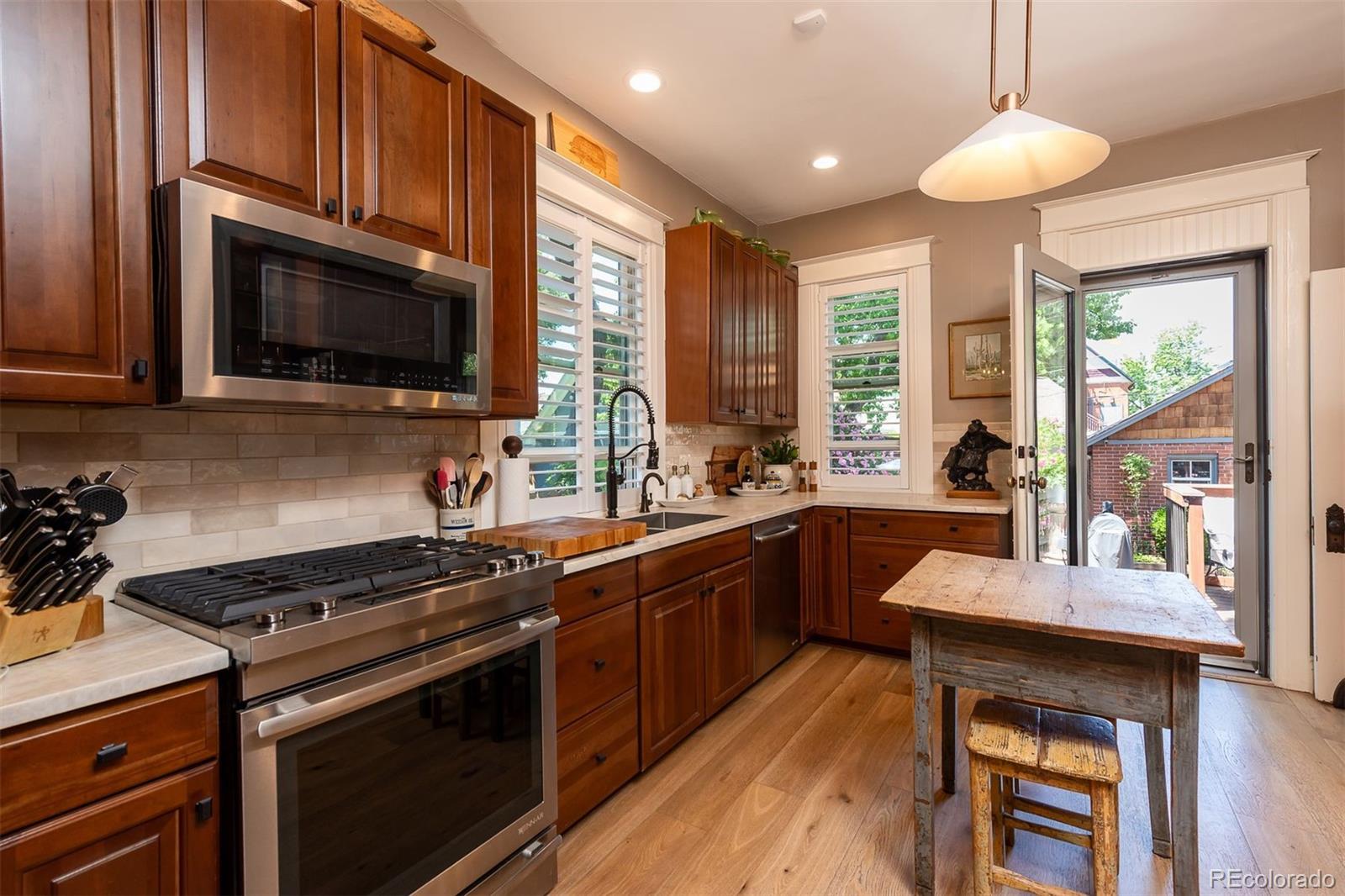 MLS Image #12 for 669 s washington street,denver, Colorado