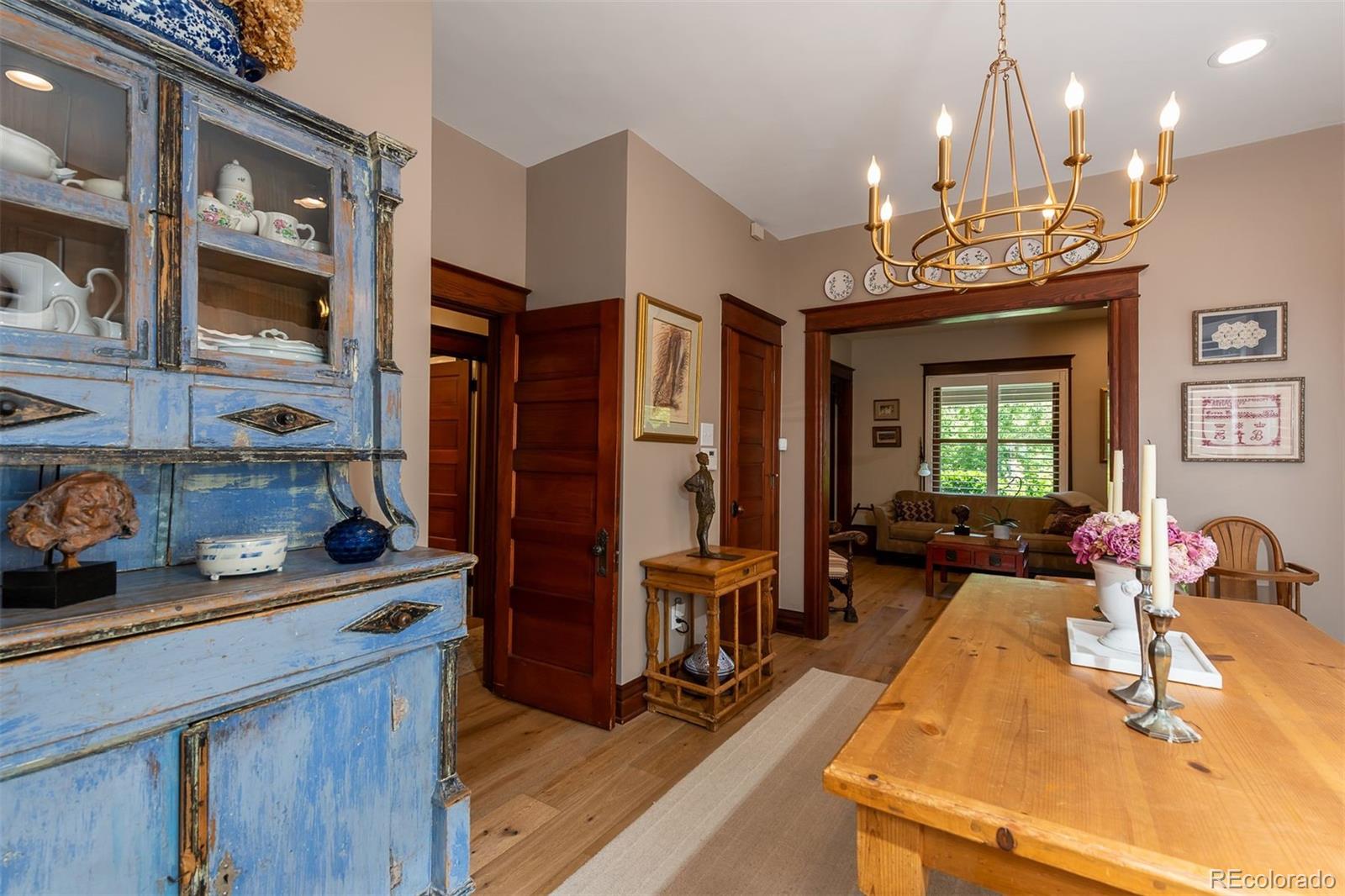 MLS Image #8 for 669 s washington street,denver, Colorado