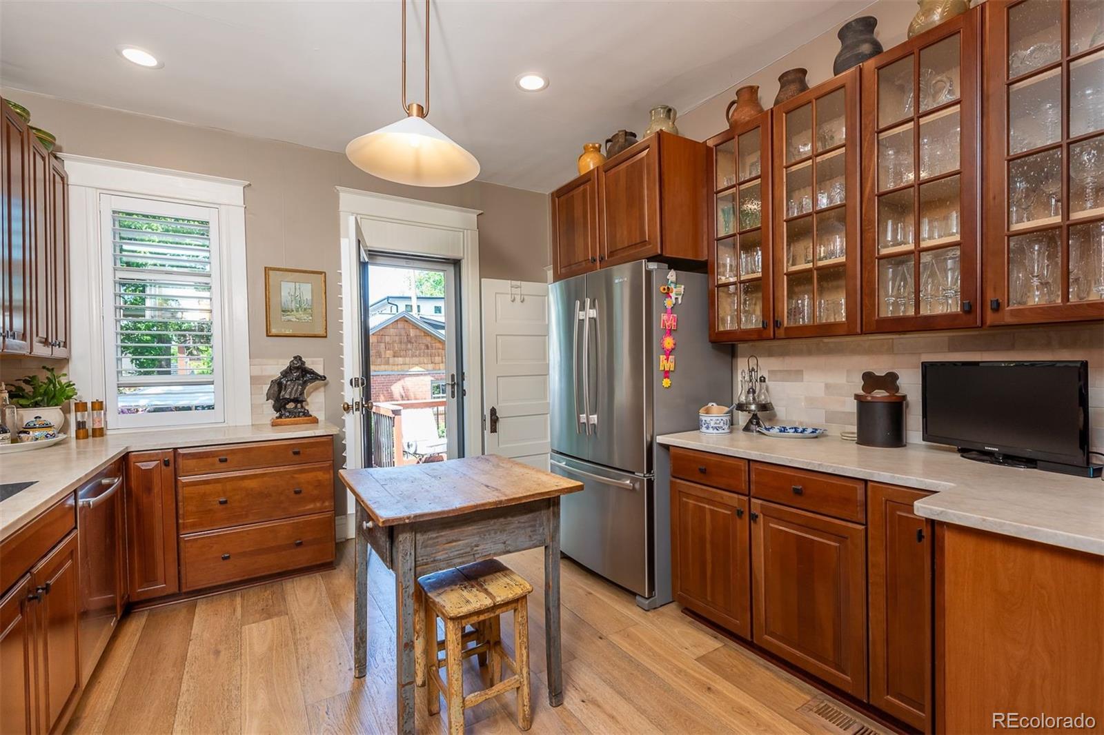 MLS Image #9 for 669 s washington street,denver, Colorado