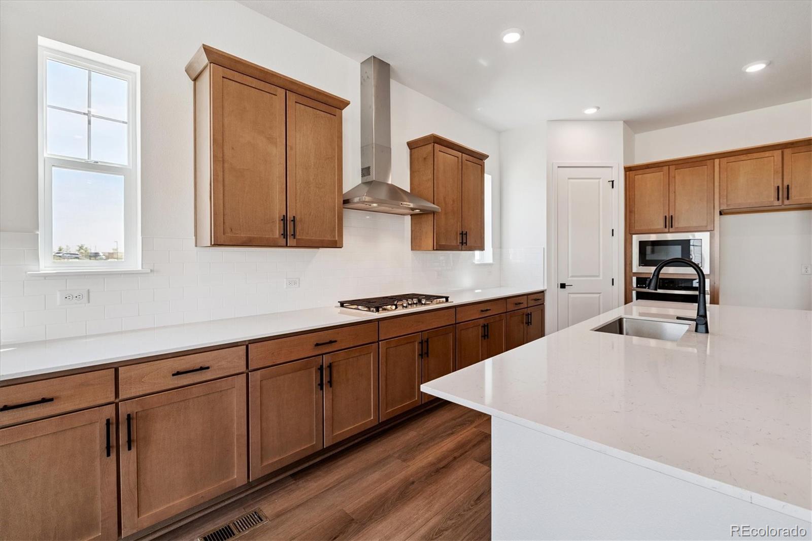 MLS Image #17 for 24791 e 38th avenue,aurora, Colorado