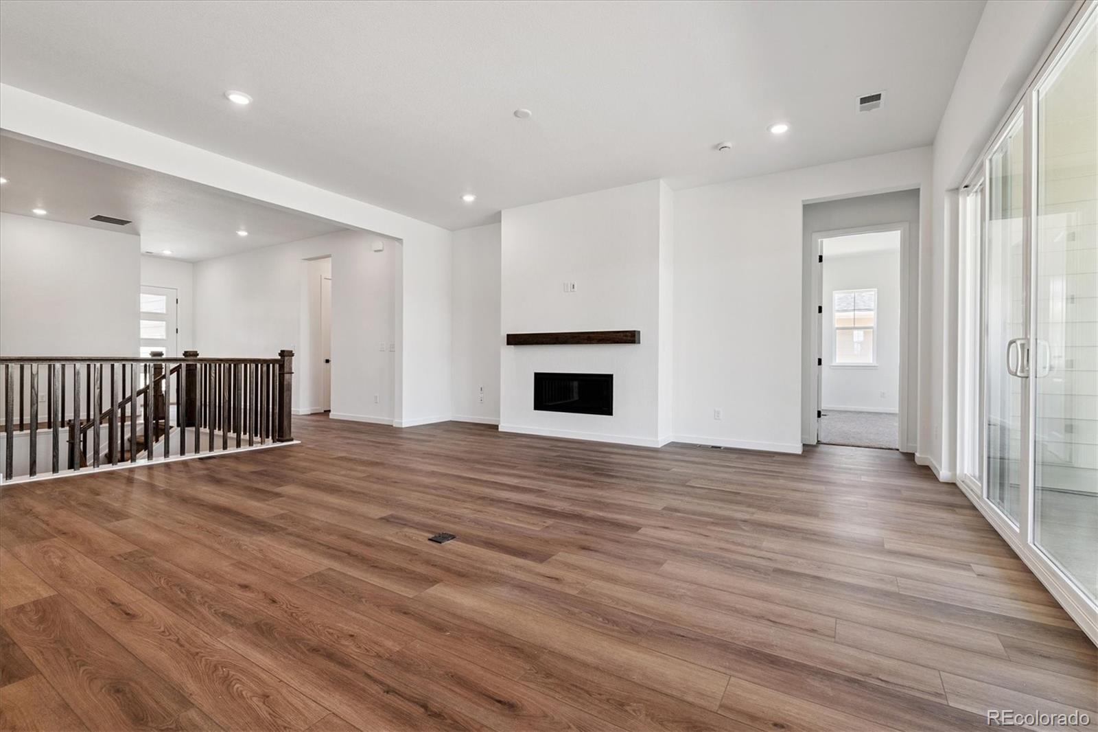 MLS Image #21 for 24791 e 38th avenue,aurora, Colorado