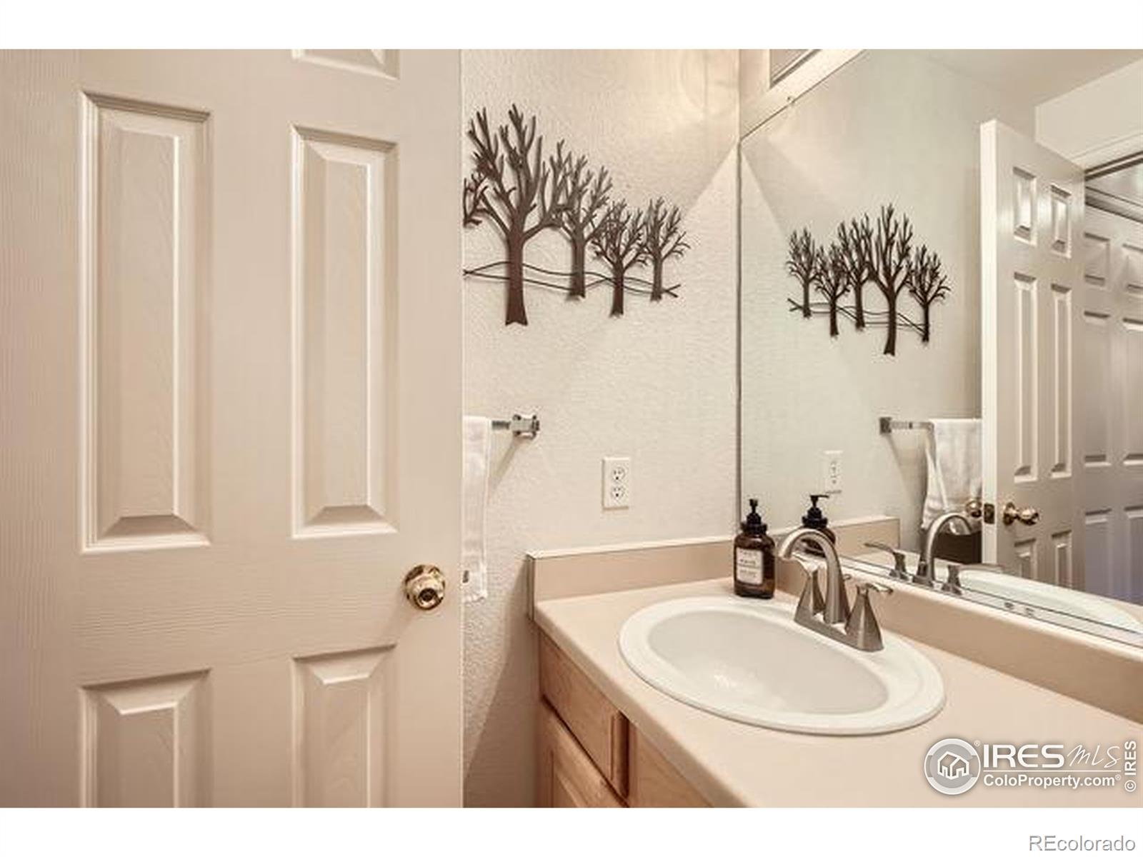 MLS Image #13 for 1641  cedarwood drive,longmont, Colorado