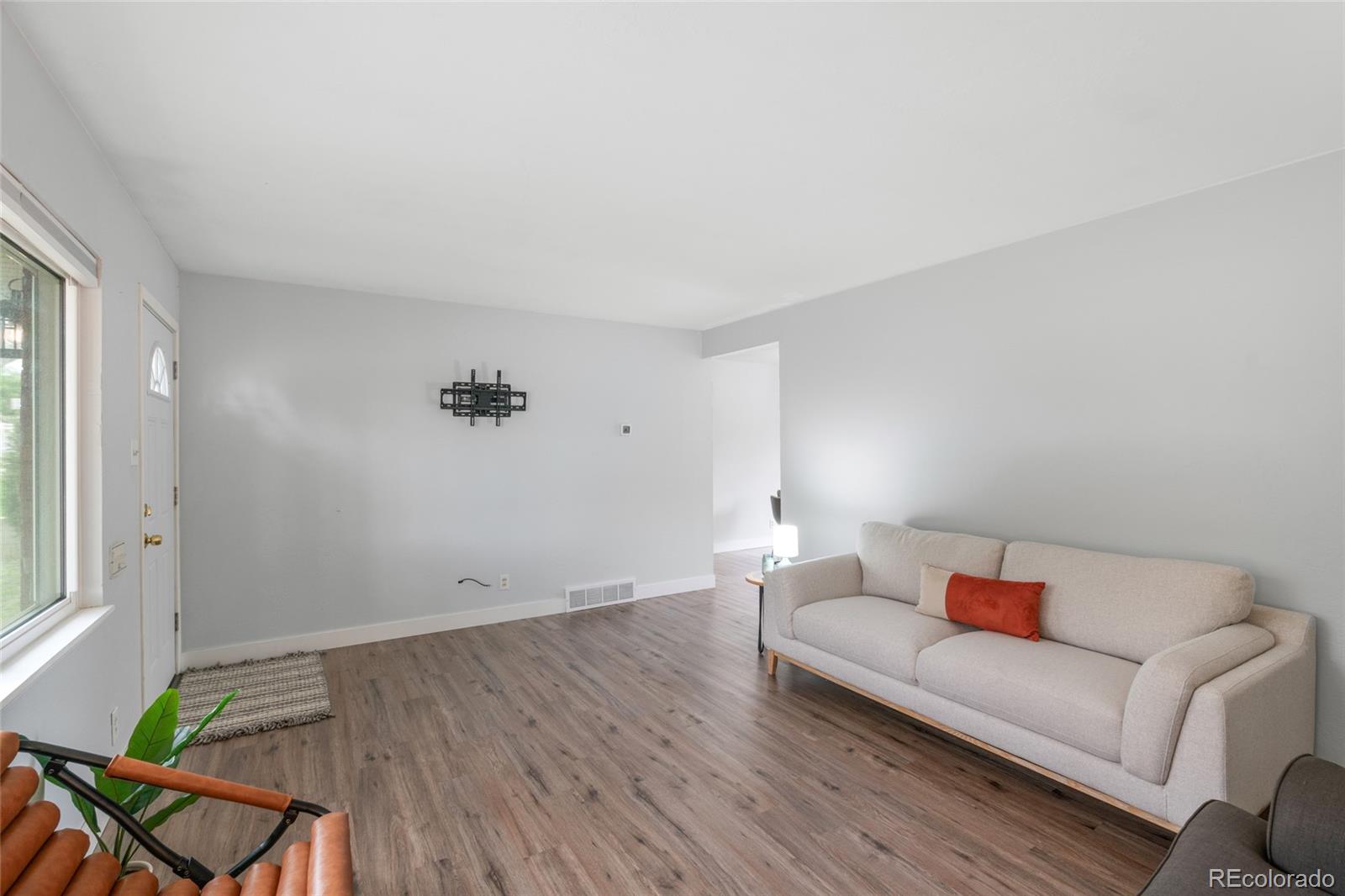 MLS Image #5 for 2408  17th avenue,greeley, Colorado