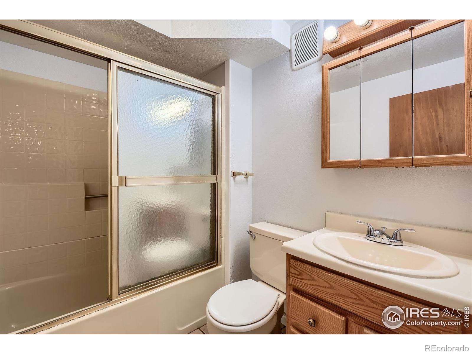 MLS Image #18 for 701  elm street,windsor, Colorado