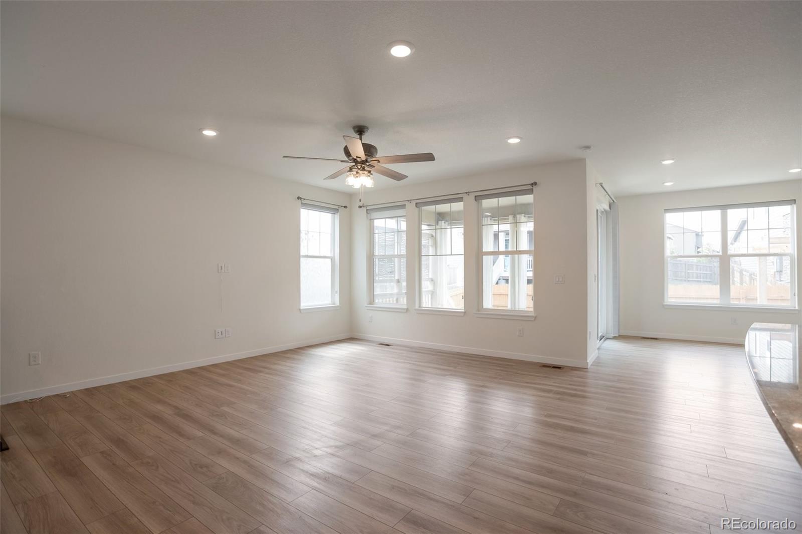 MLS Image #6 for 24314 e ford avenue,aurora, Colorado