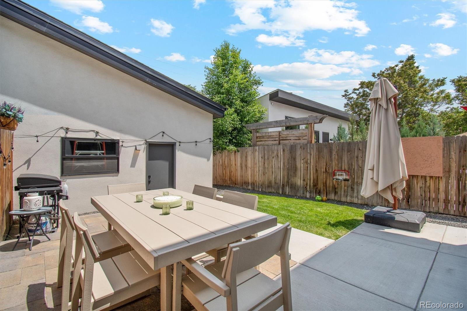 MLS Image #14 for 2244 s lincoln street,denver, Colorado