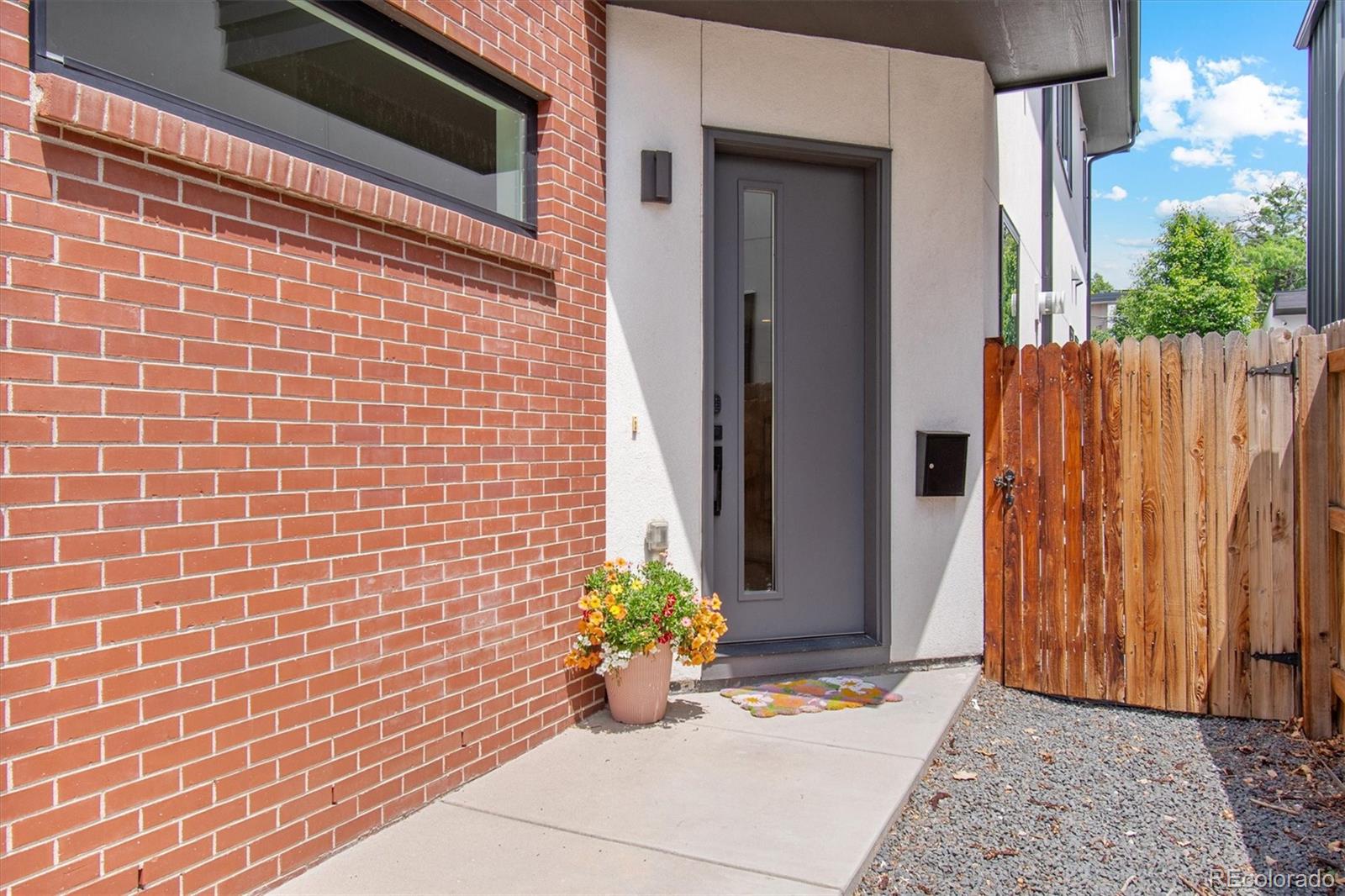 MLS Image #2 for 2244 s lincoln street,denver, Colorado
