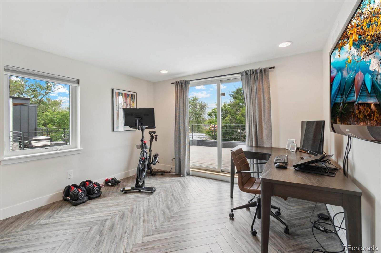 MLS Image #23 for 2244 s lincoln street,denver, Colorado