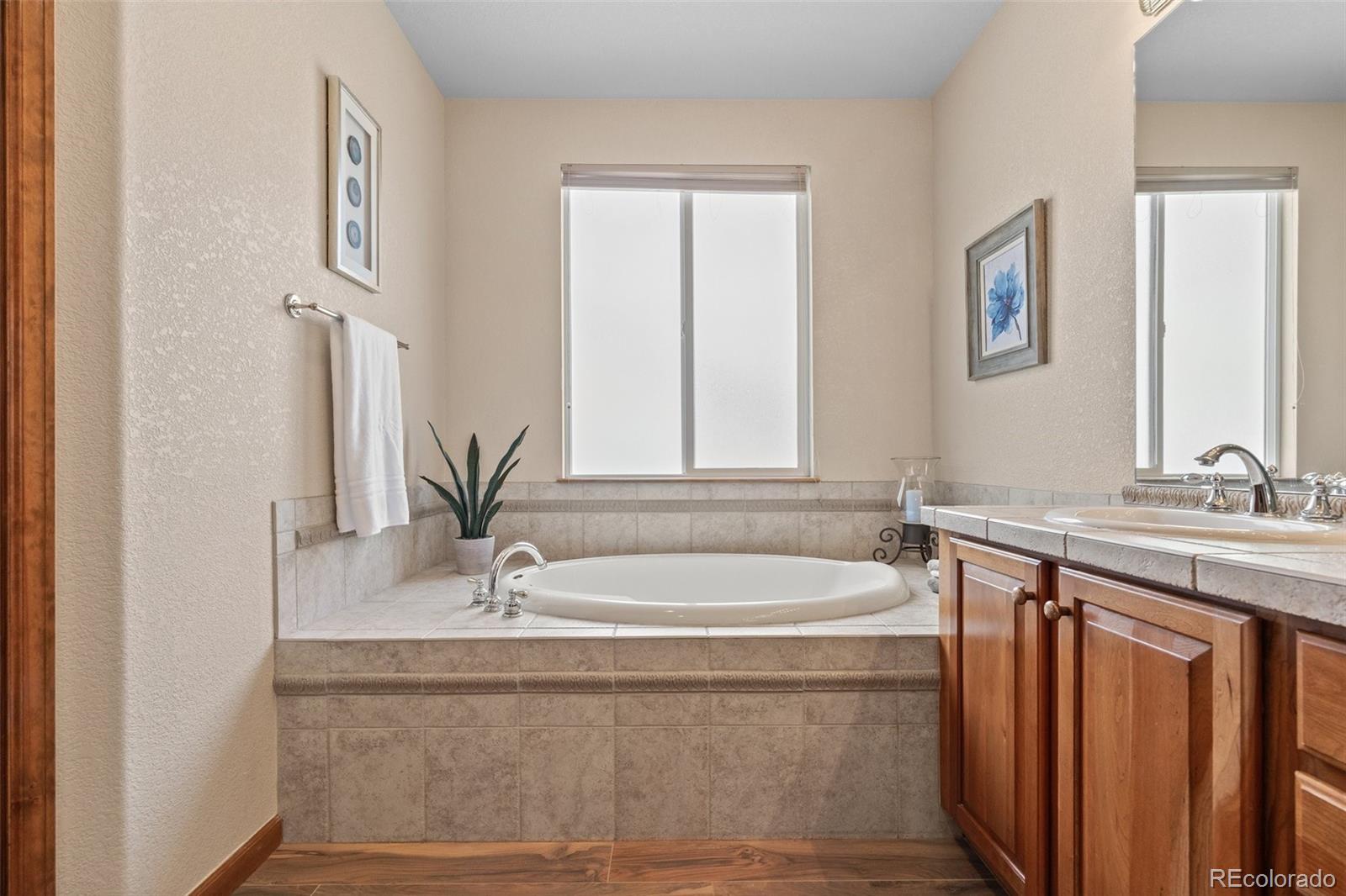 MLS Image #22 for 1051  bramblewood drive,castle pines, Colorado