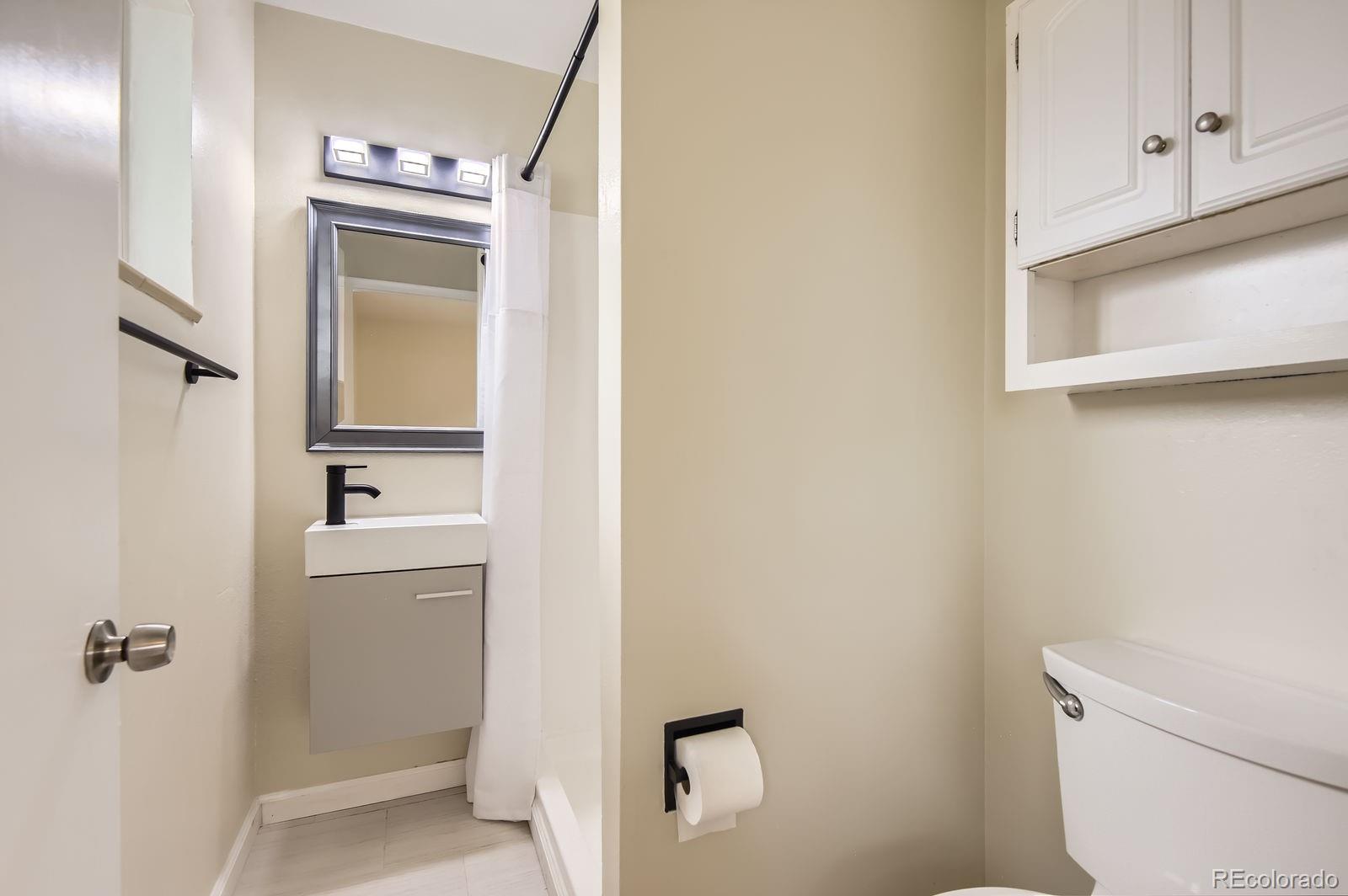 MLS Image #14 for 5150 w colgate place,denver, Colorado