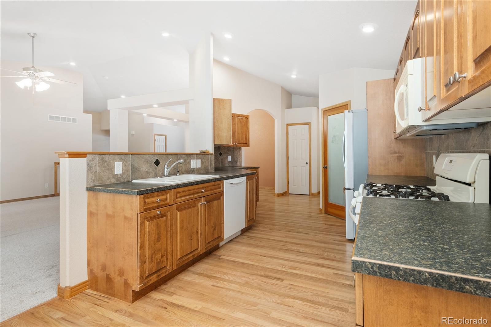 MLS Image #10 for 870  norway maple drive,loveland, Colorado