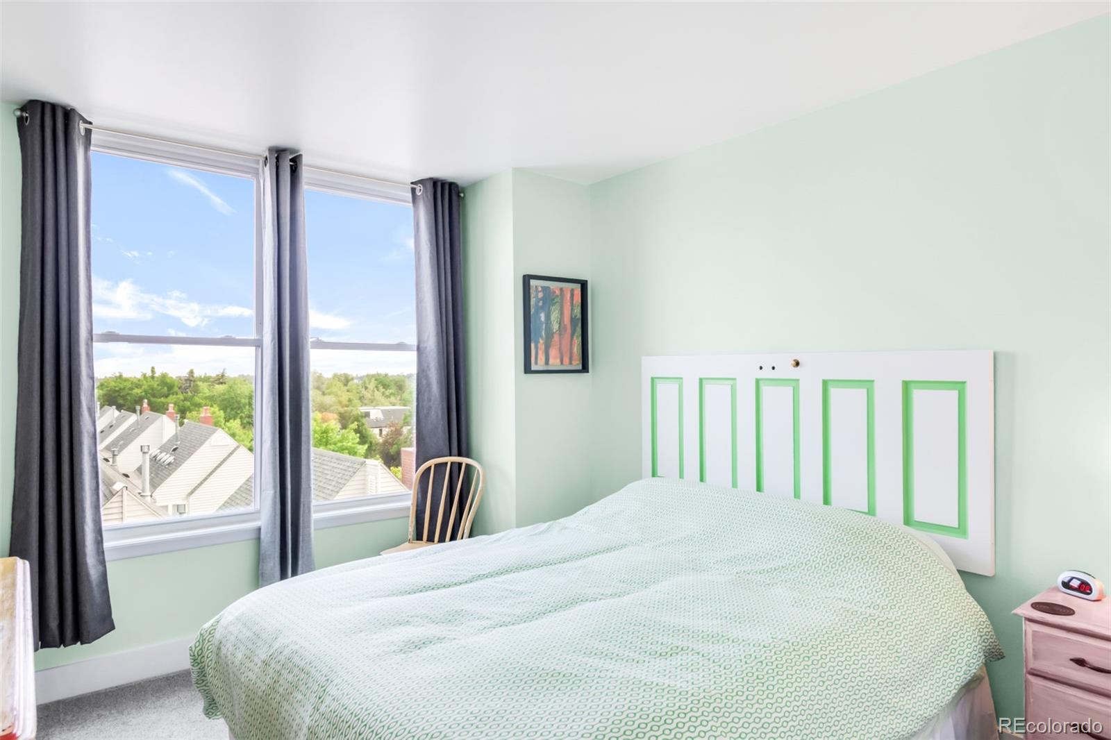 MLS Image #19 for 5955 e 10th avenue,denver, Colorado