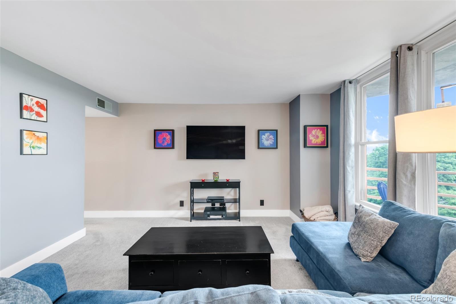 MLS Image #2 for 5955 e 10th avenue,denver, Colorado
