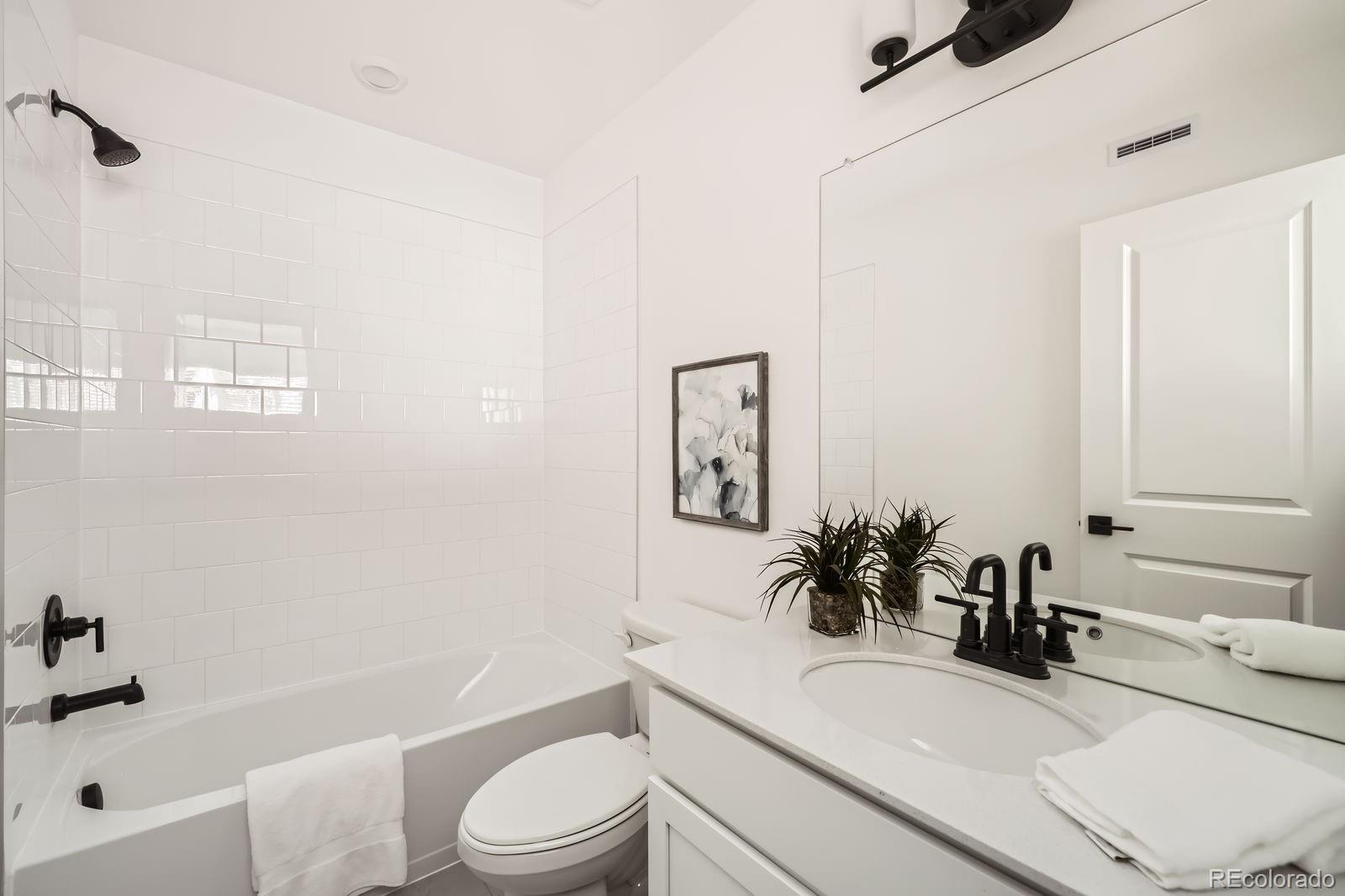 MLS Image #24 for 348 n geneva street,aurora, Colorado