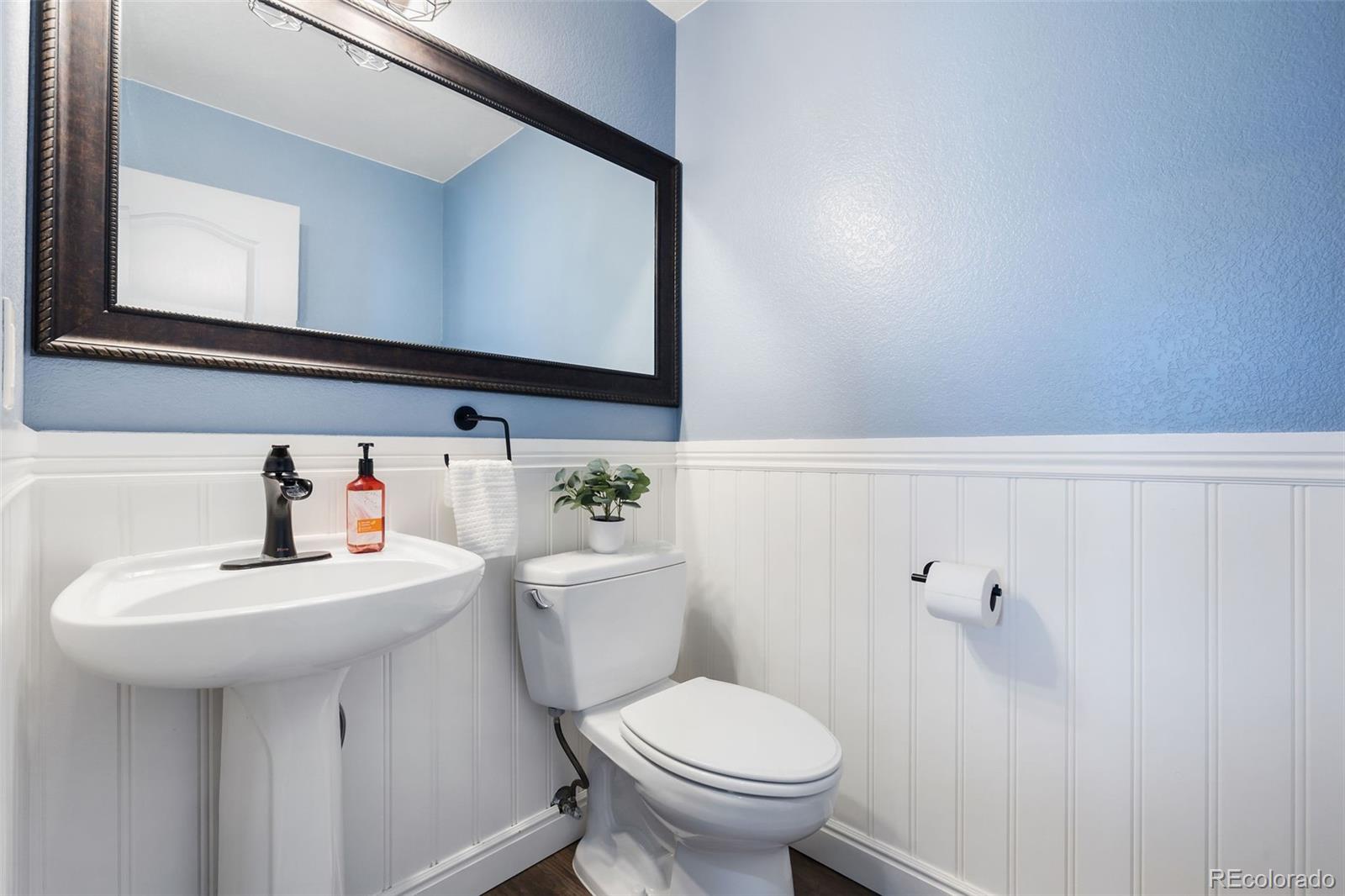 MLS Image #15 for 9745  hummingbird place,littleton, Colorado