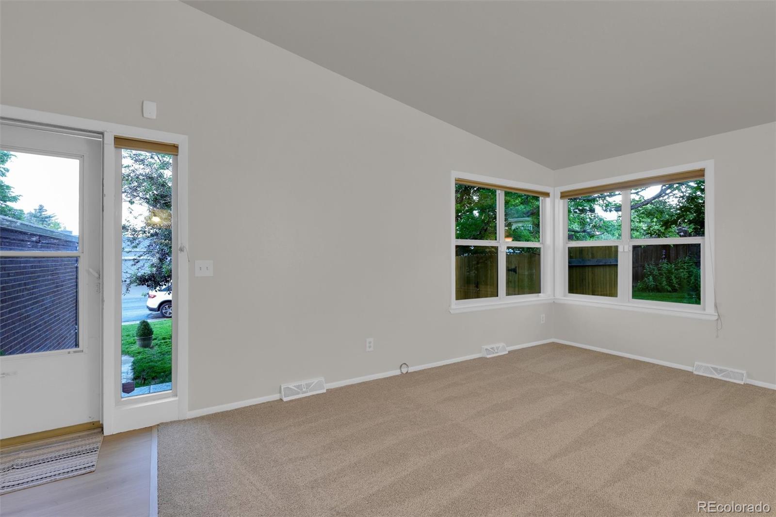 MLS Image #18 for 4483 s eagle circle,aurora, Colorado