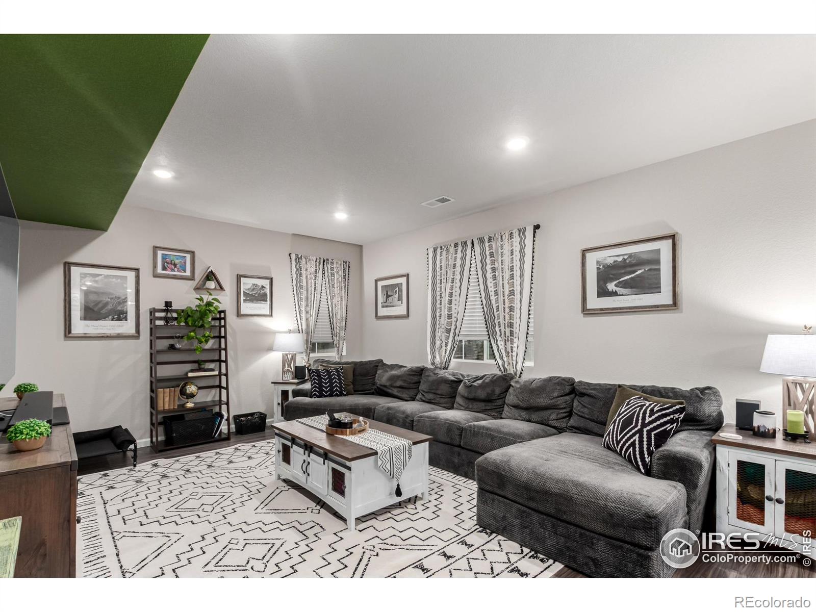 MLS Image #4 for 10 n quantock street,aurora, Colorado