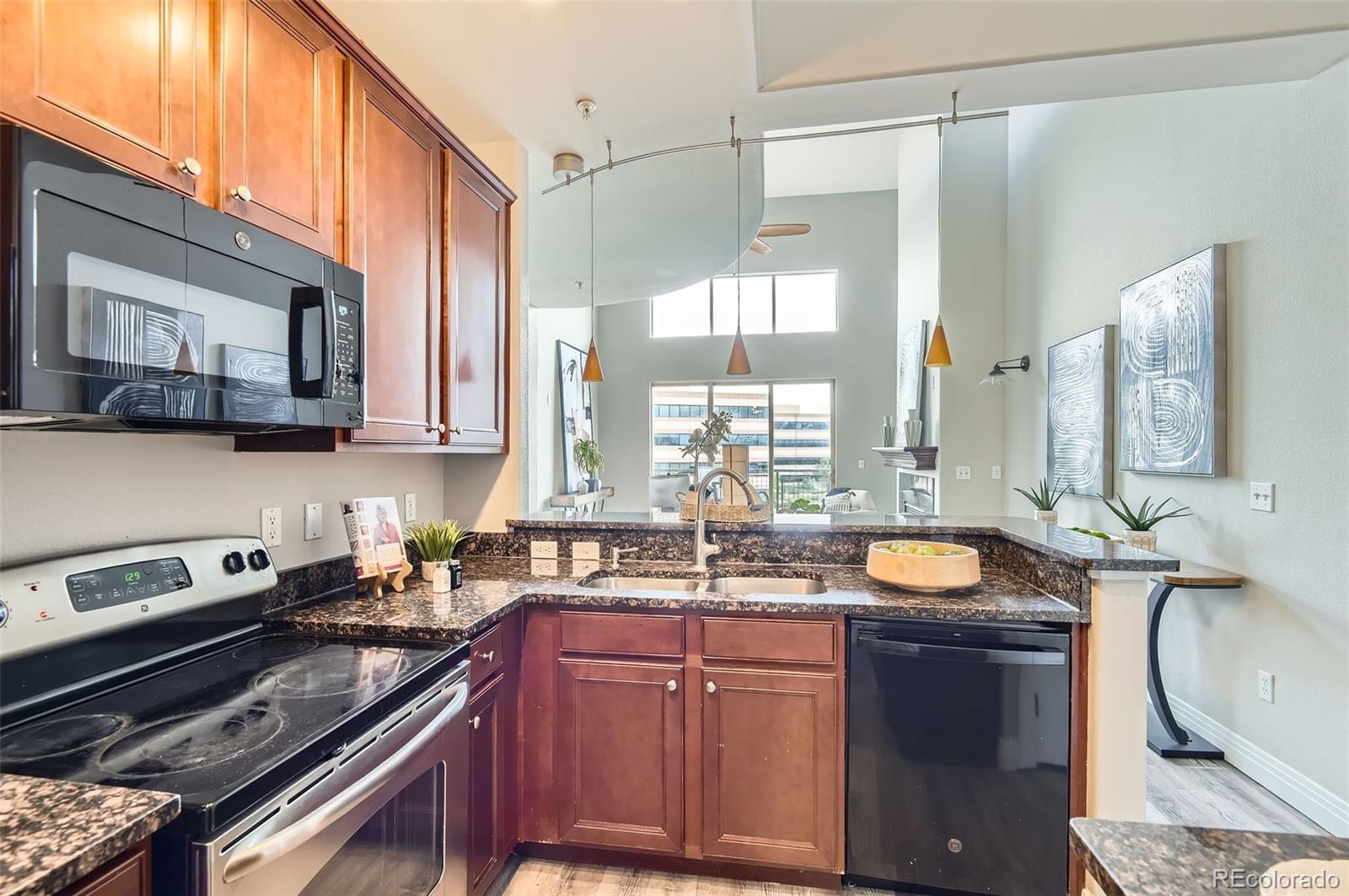 MLS Image #13 for 9019 e panorama circle,englewood, Colorado