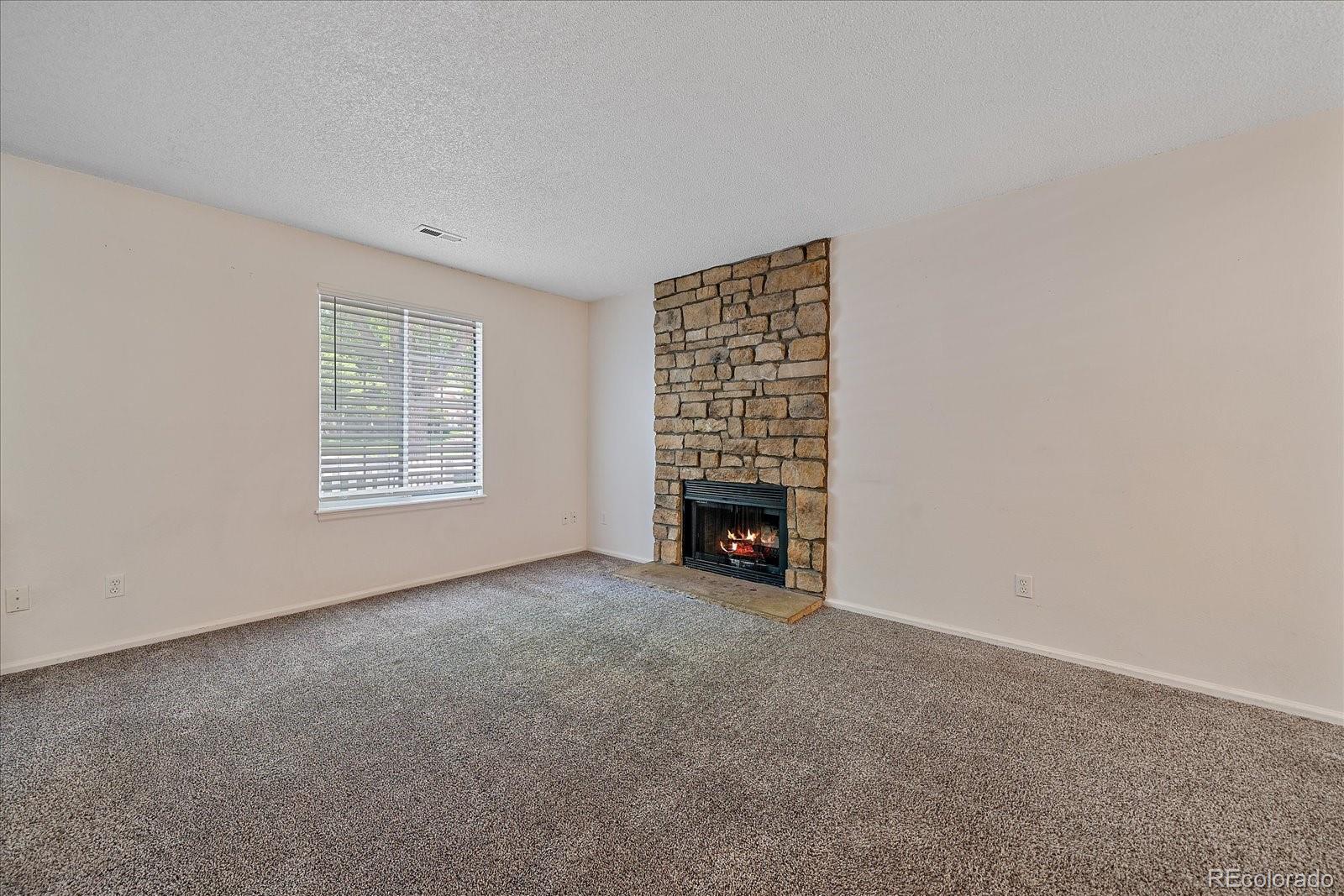 MLS Image #6 for 8438  everett way,arvada, Colorado