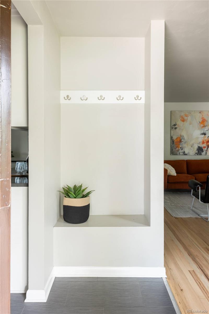 MLS Image #9 for 654 s shoshone street,denver, Colorado