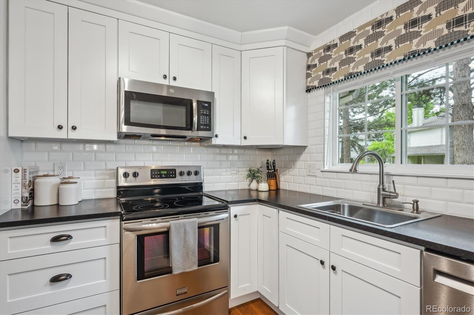 MLS Image #9 for 6880 e appleton circle,centennial, Colorado