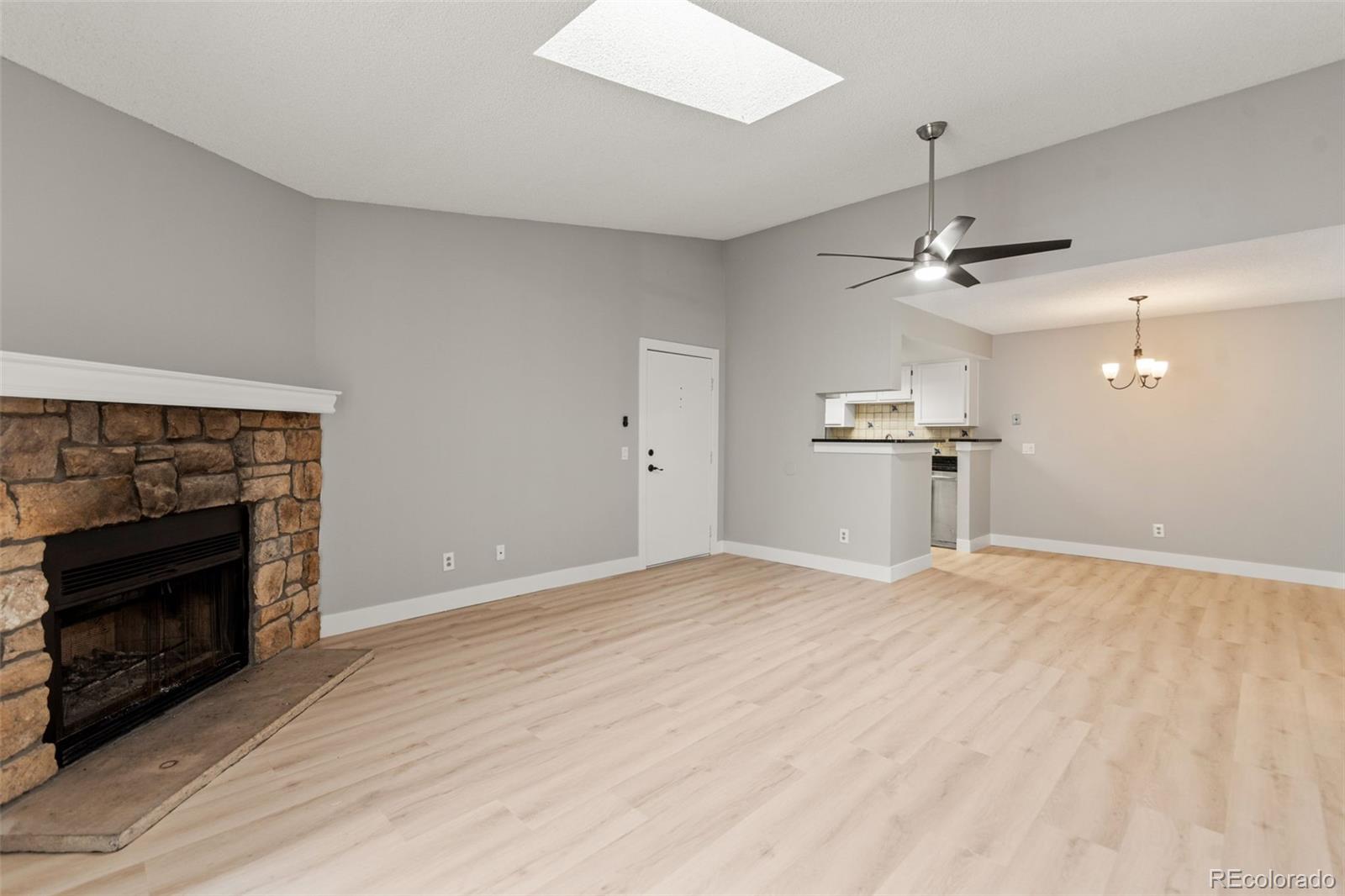 MLS Image #5 for 8600 e alameda avenue 22-208,denver, Colorado