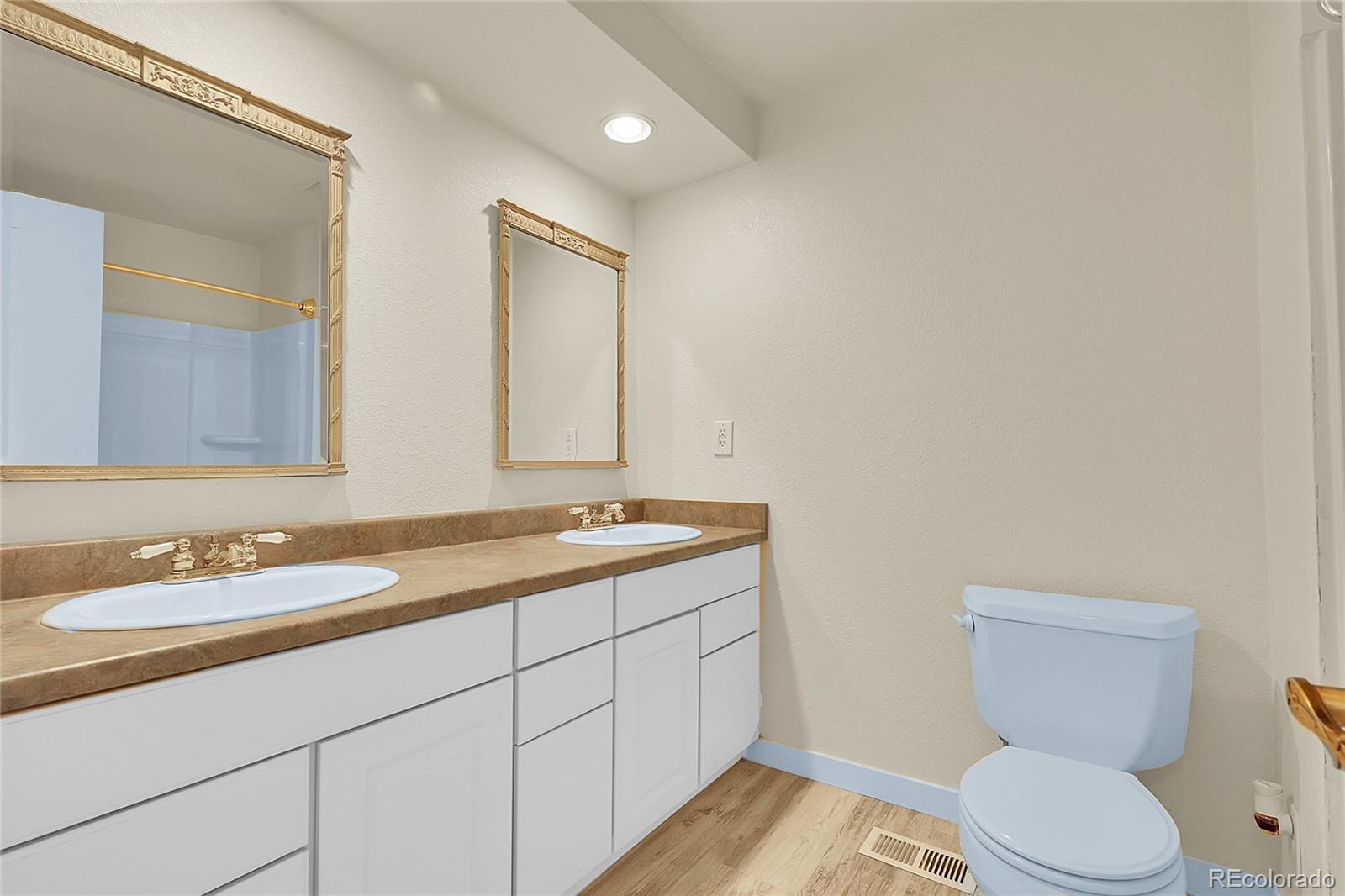 MLS Image #18 for 2840 s kenton court,aurora, Colorado