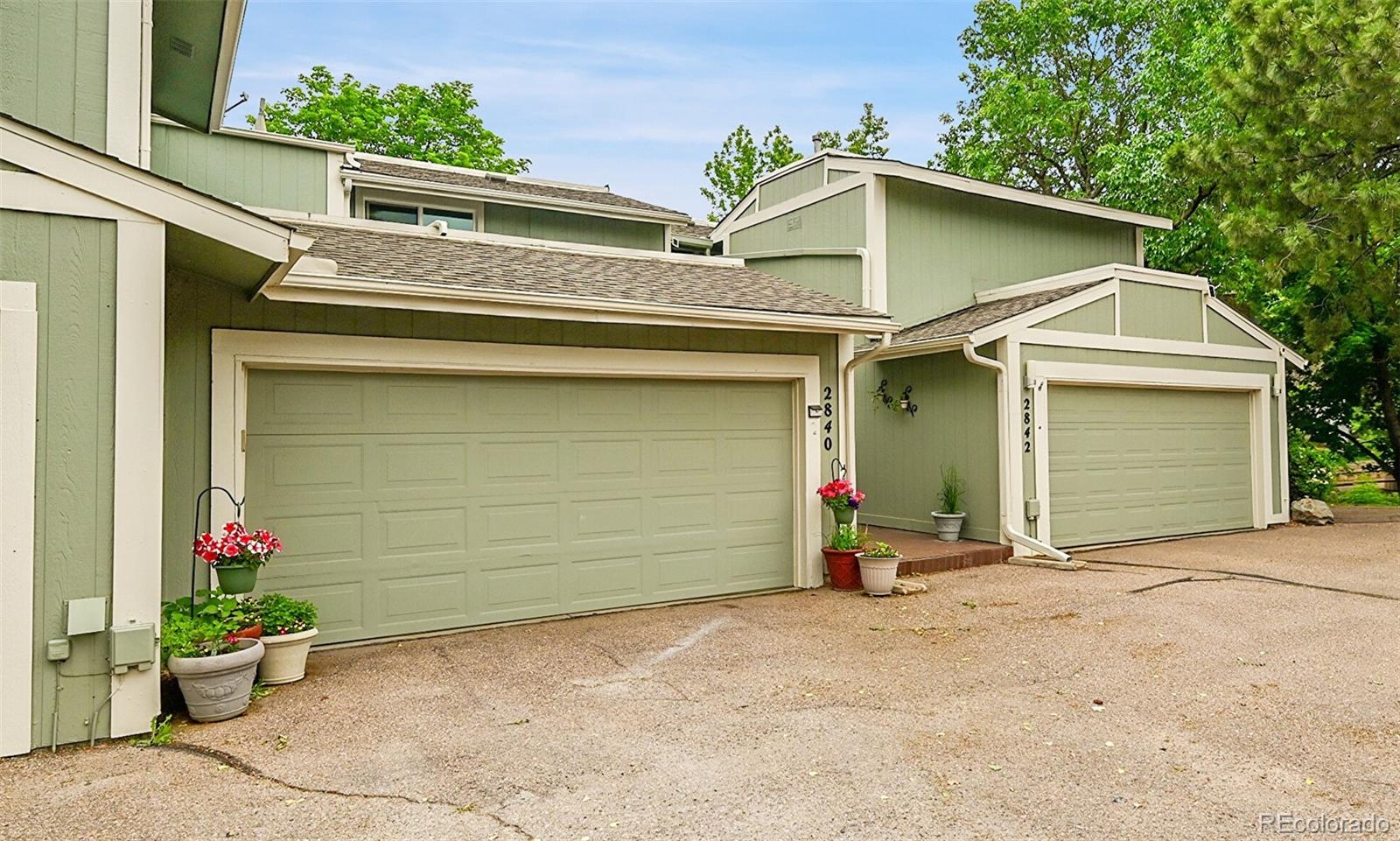 MLS Image #2 for 2840 s kenton court,aurora, Colorado
