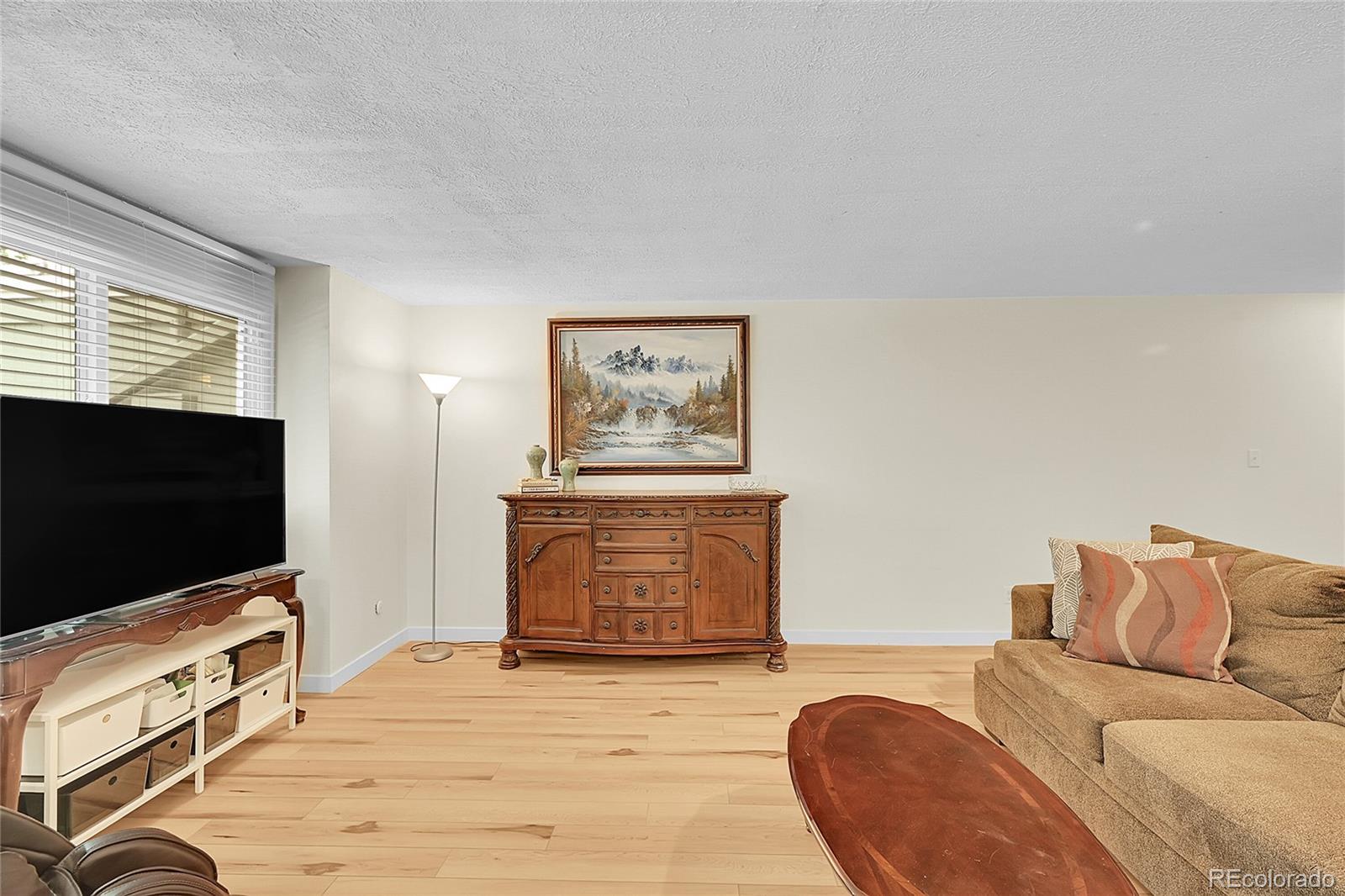 MLS Image #6 for 2840 s kenton court,aurora, Colorado