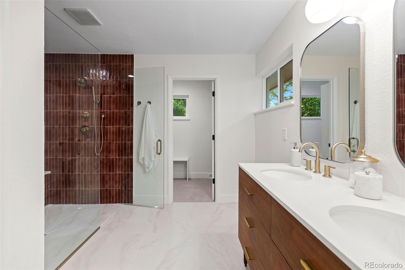 MLS Image #23 for 7036 s apache street,littleton, Colorado