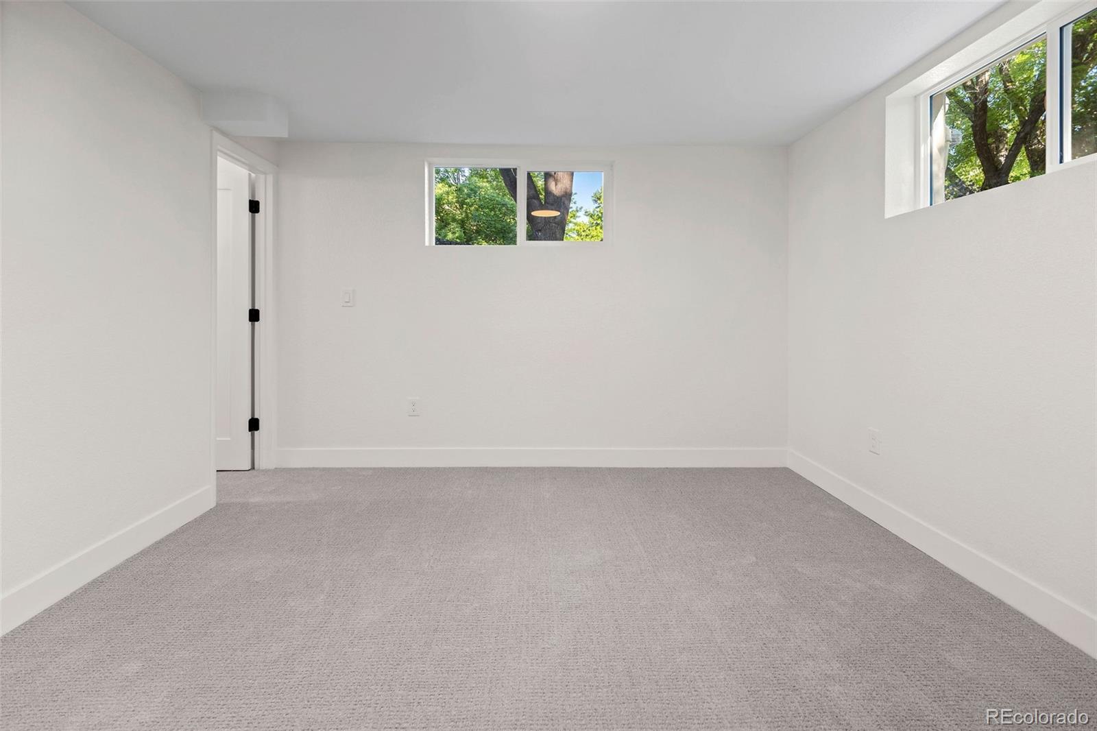 MLS Image #31 for 7036 s apache street,littleton, Colorado