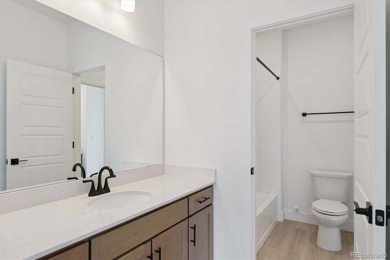 MLS Image #13 for 8511  snake river street,littleton, Colorado